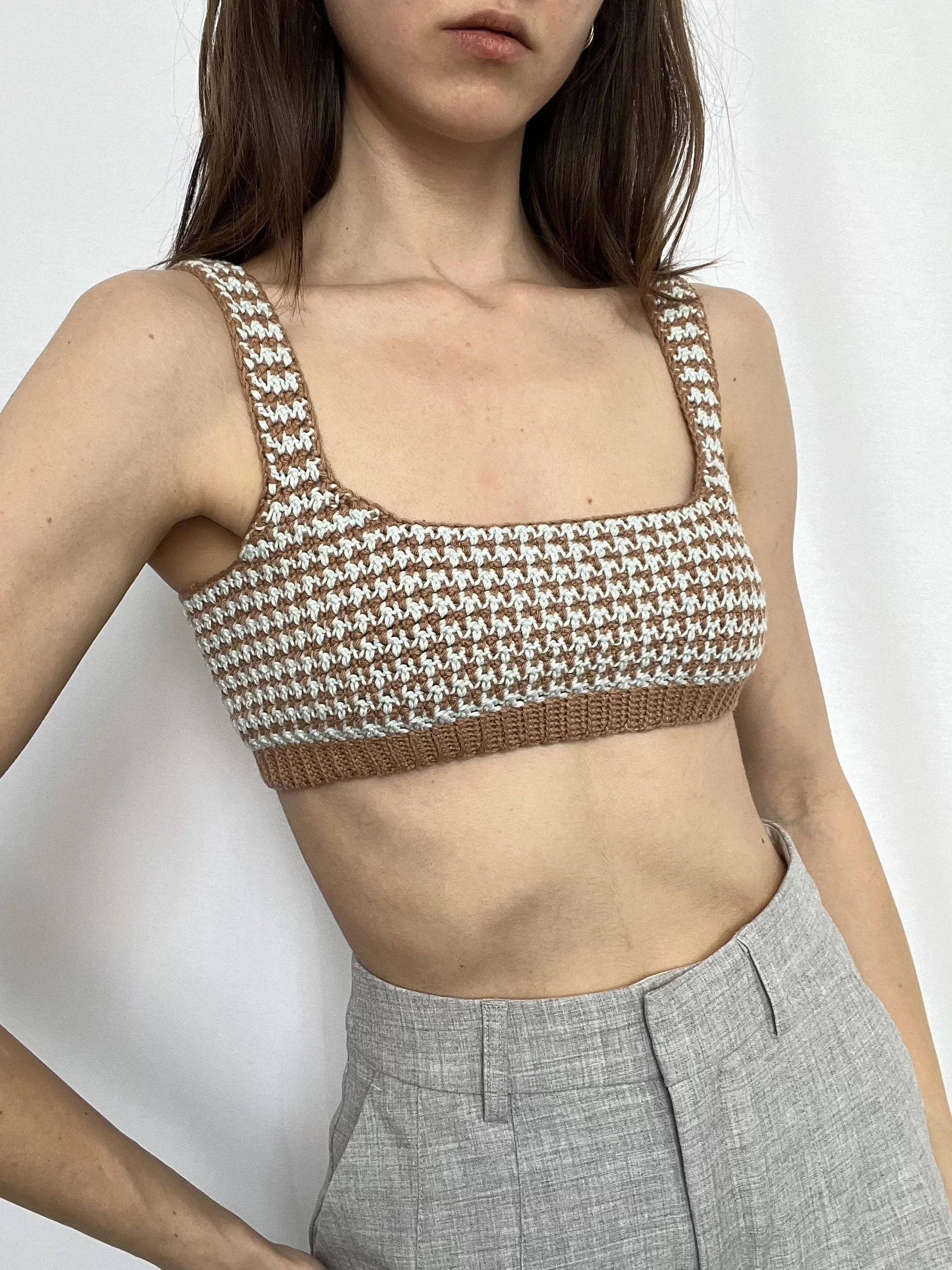 the HOUNDSTOOTH crop BROWN & BLUE