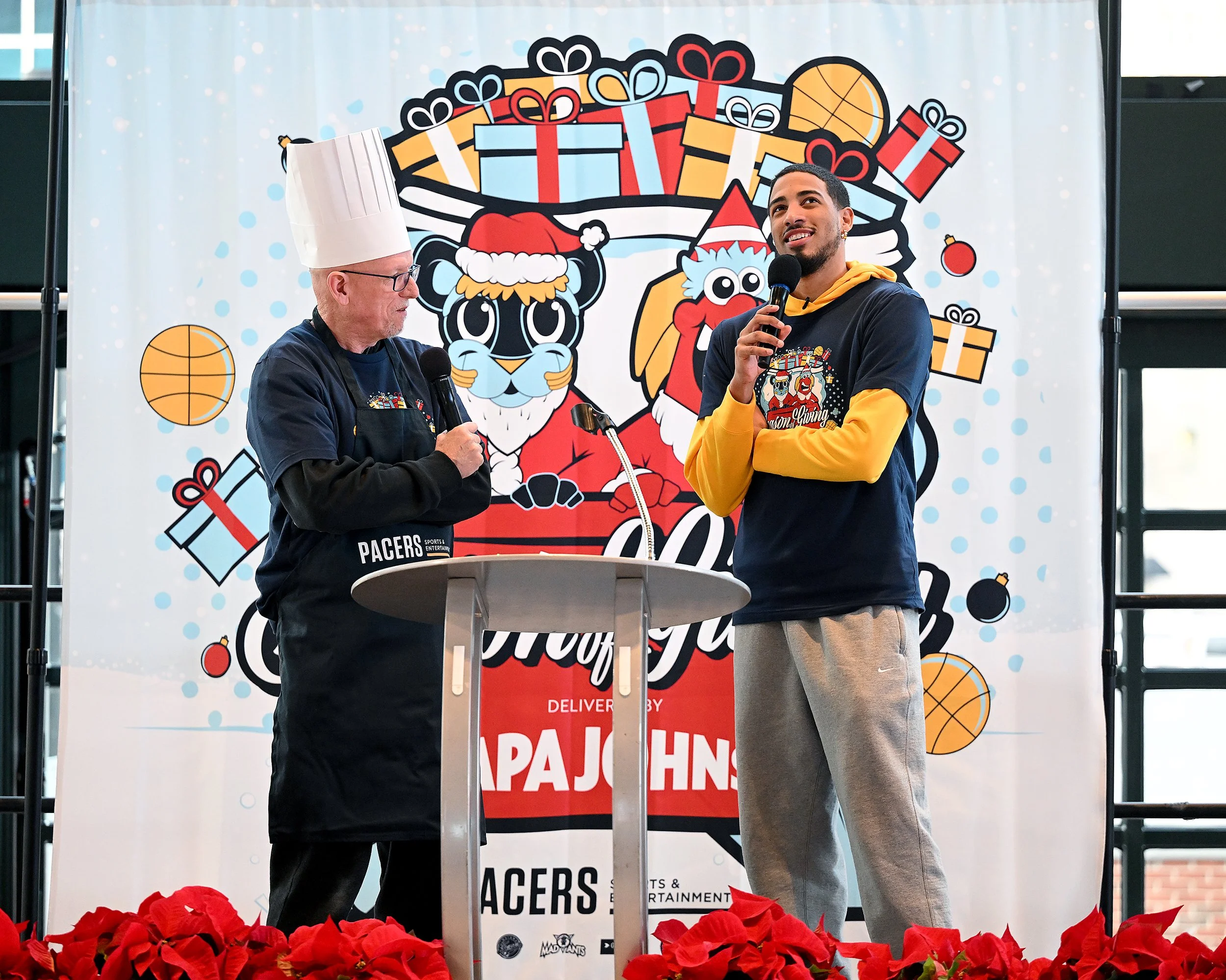 18698378_SeasonofGivingDinner_392_jpg_Zach_Hughes_20231117_020239.jpg