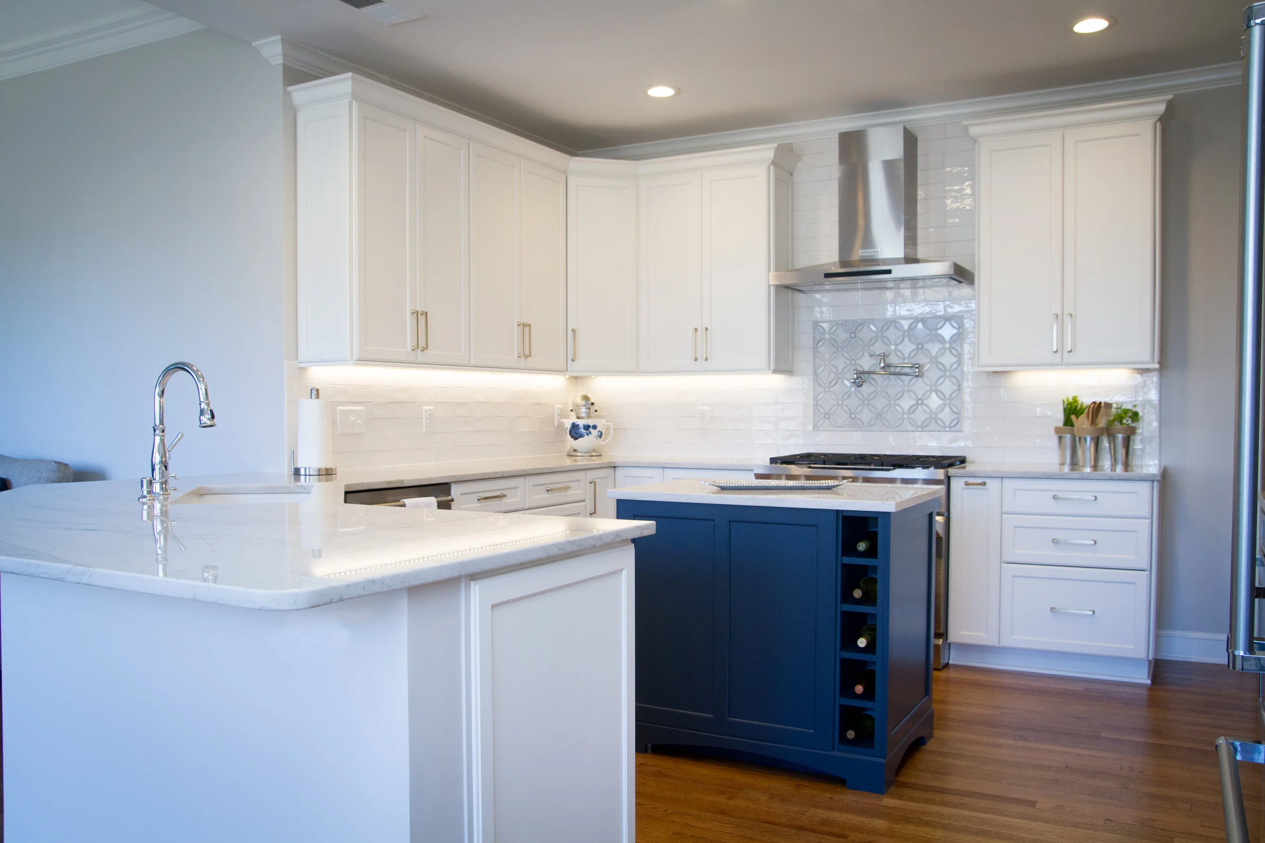 LM.DESIGNS | Lisa Russell