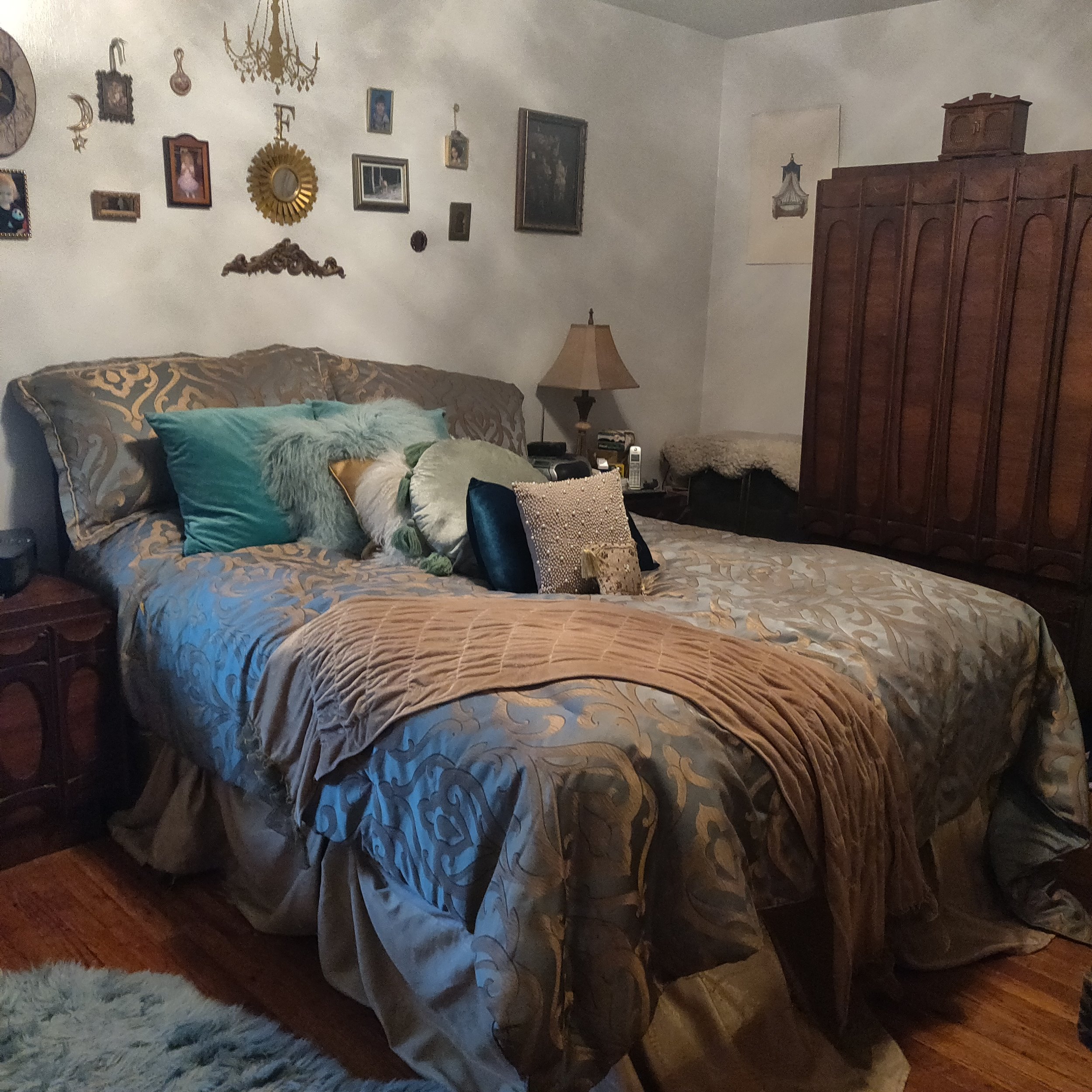 Feiner Finds | Eileen Feiner 