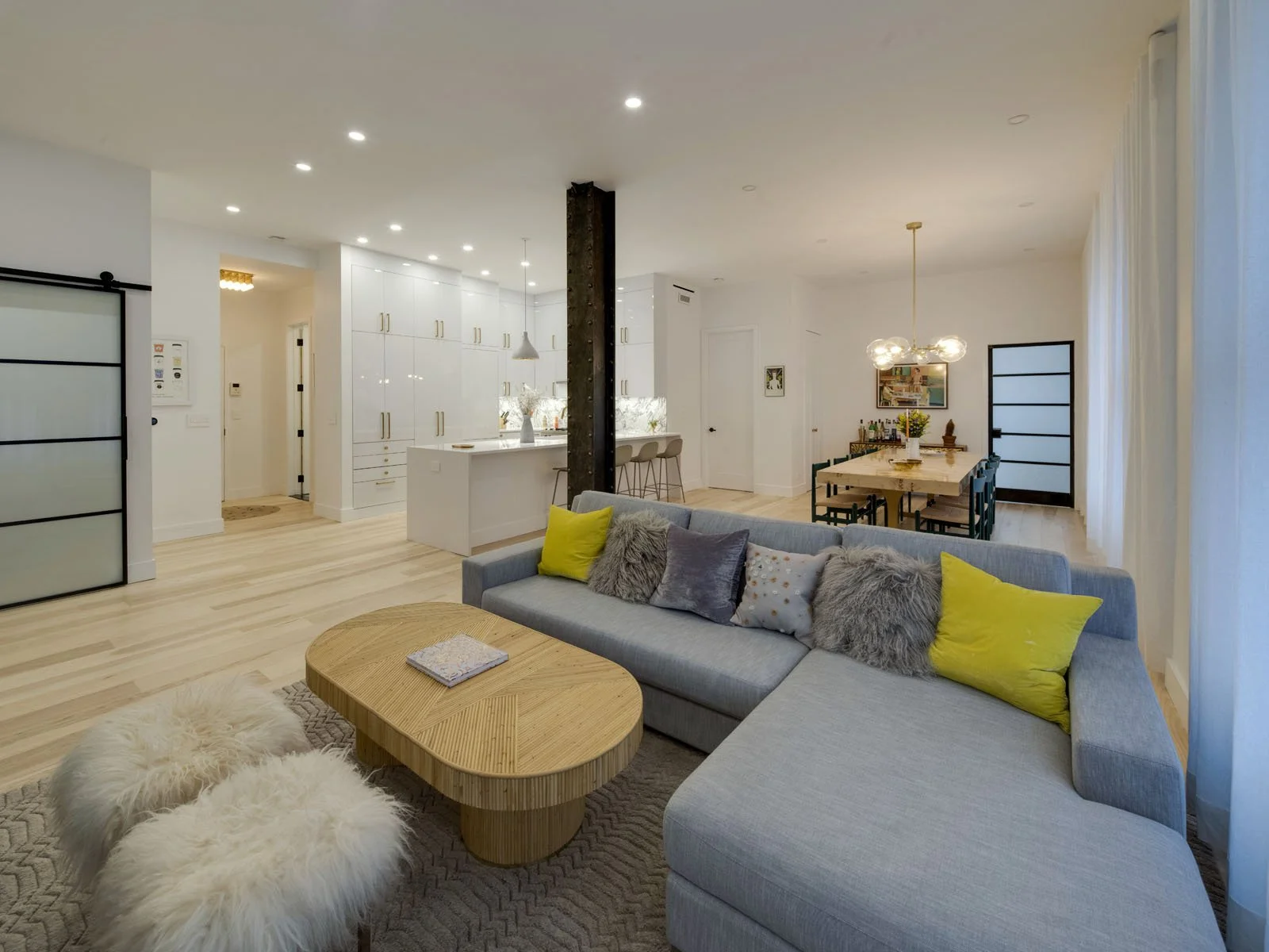 Design & Decoration Concept Inc. & KBR Design & Build | Michelle Cheung