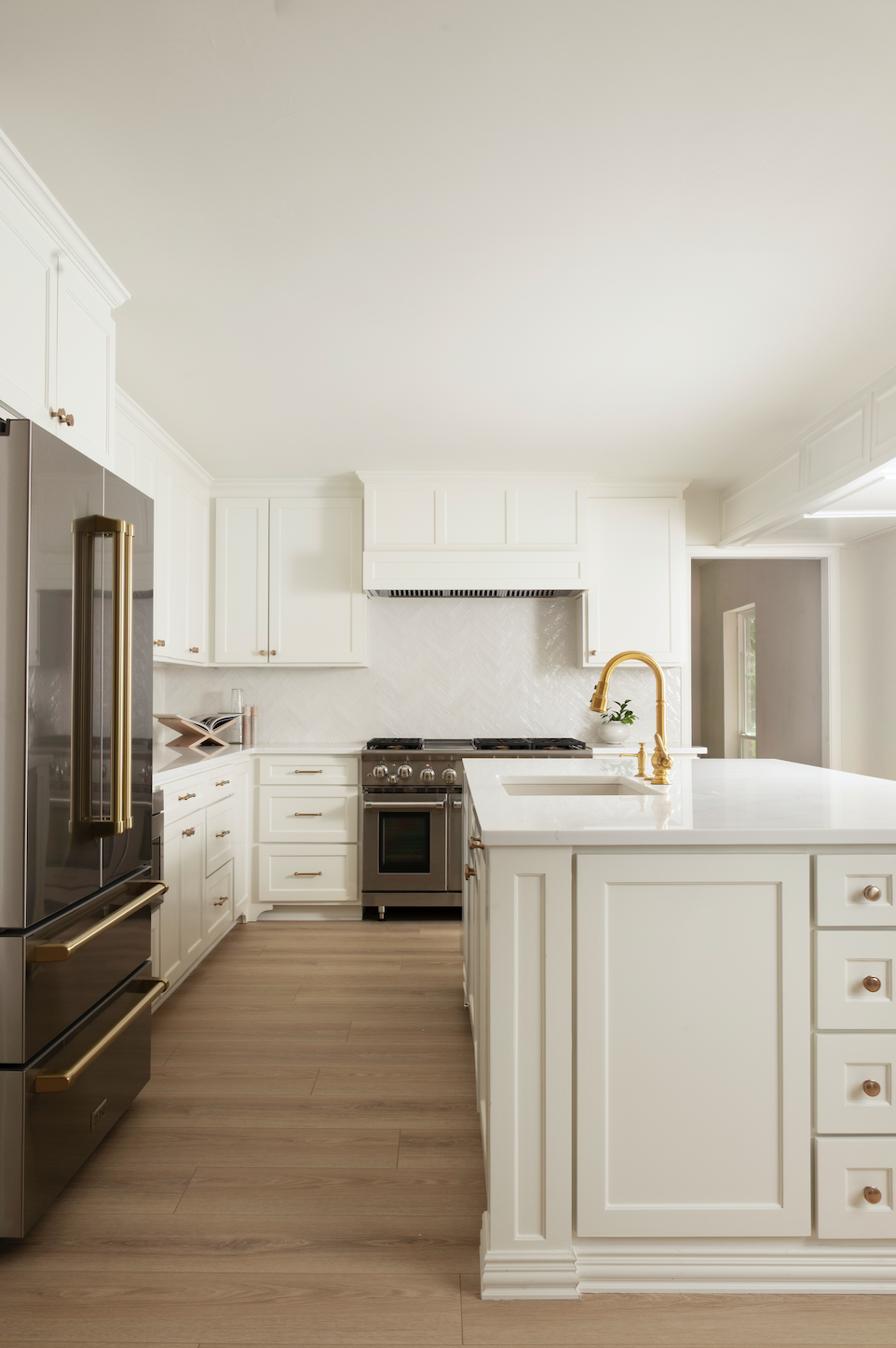 Urban Miracle Renovations | Christopher Escalante