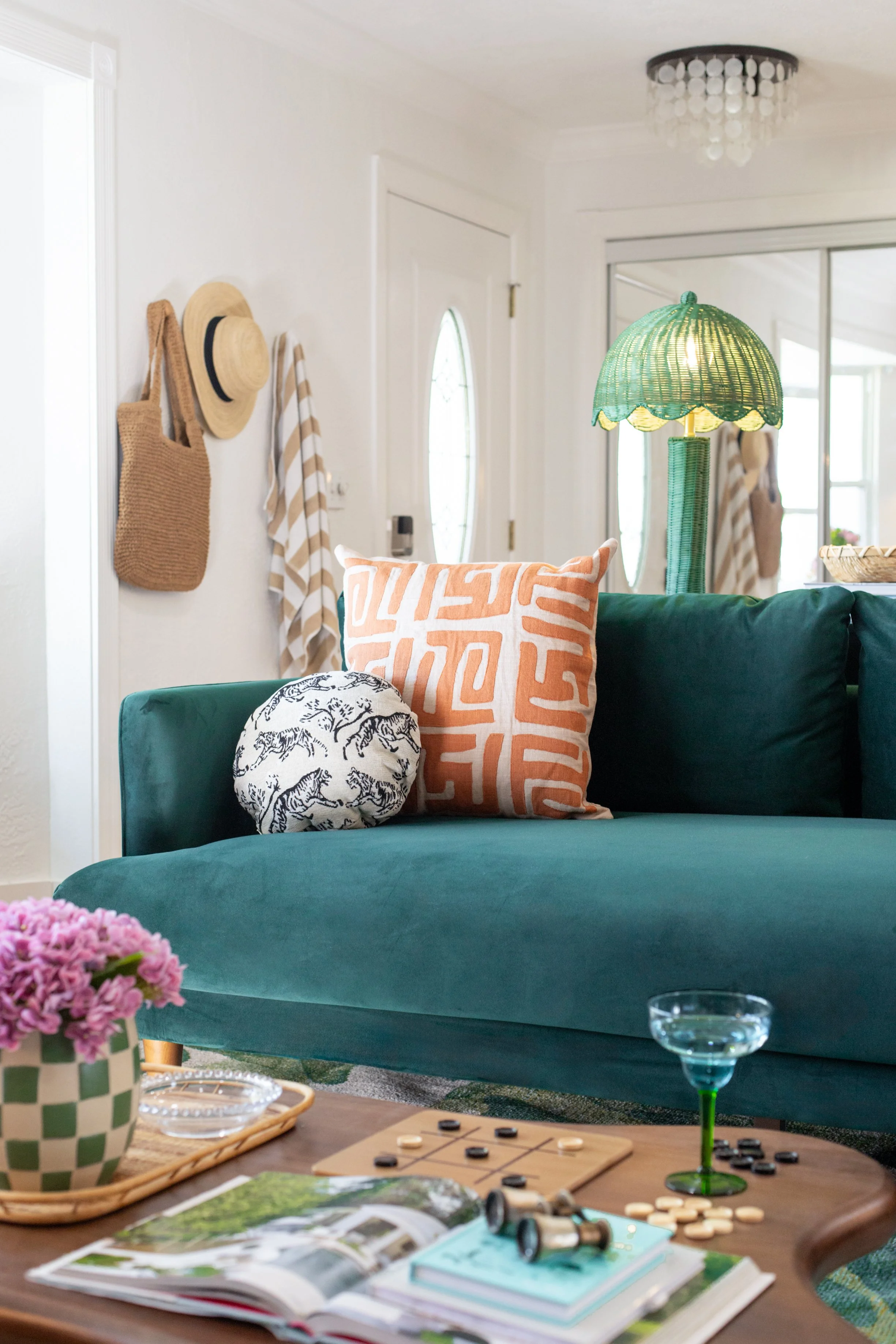 LivingRoom1 (1).jpg