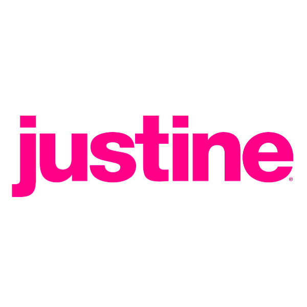 Justine Magazine: Bianca and Chiara D’Ambrosio Are The Twins Besties We’ve Always Wanted 