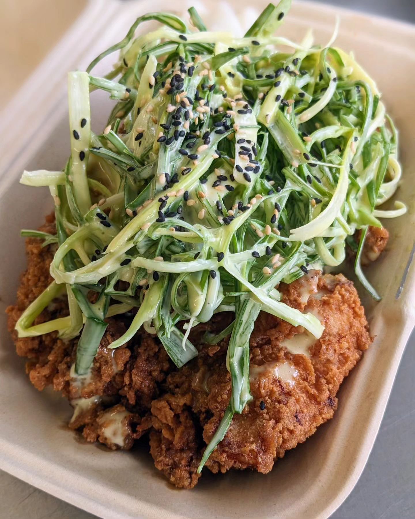 We love to keep things interesting and try out new flavors with specials, which is how the honey mustard green onion Korean fried chicken came around this past week!

Adding this bad boy to the rotation of occasional specials! 🔥