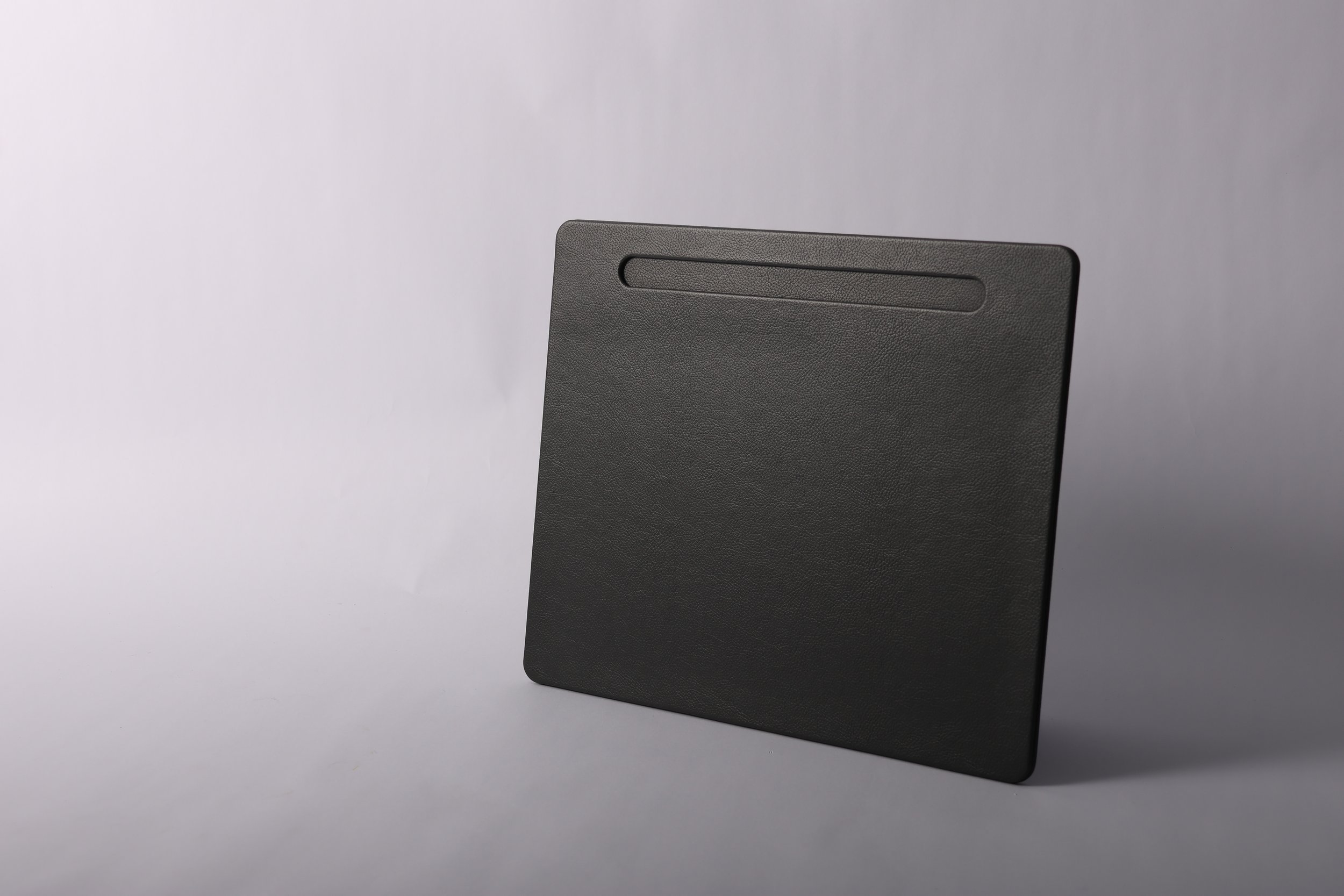 LANDS019-note-pad-holder-black-vegan-leather-smooth-minimalist-horizontal-slot-premium-hotel-product-specialists-creation-custom-design-develop-deliver-consultantspr-final-7.JPG