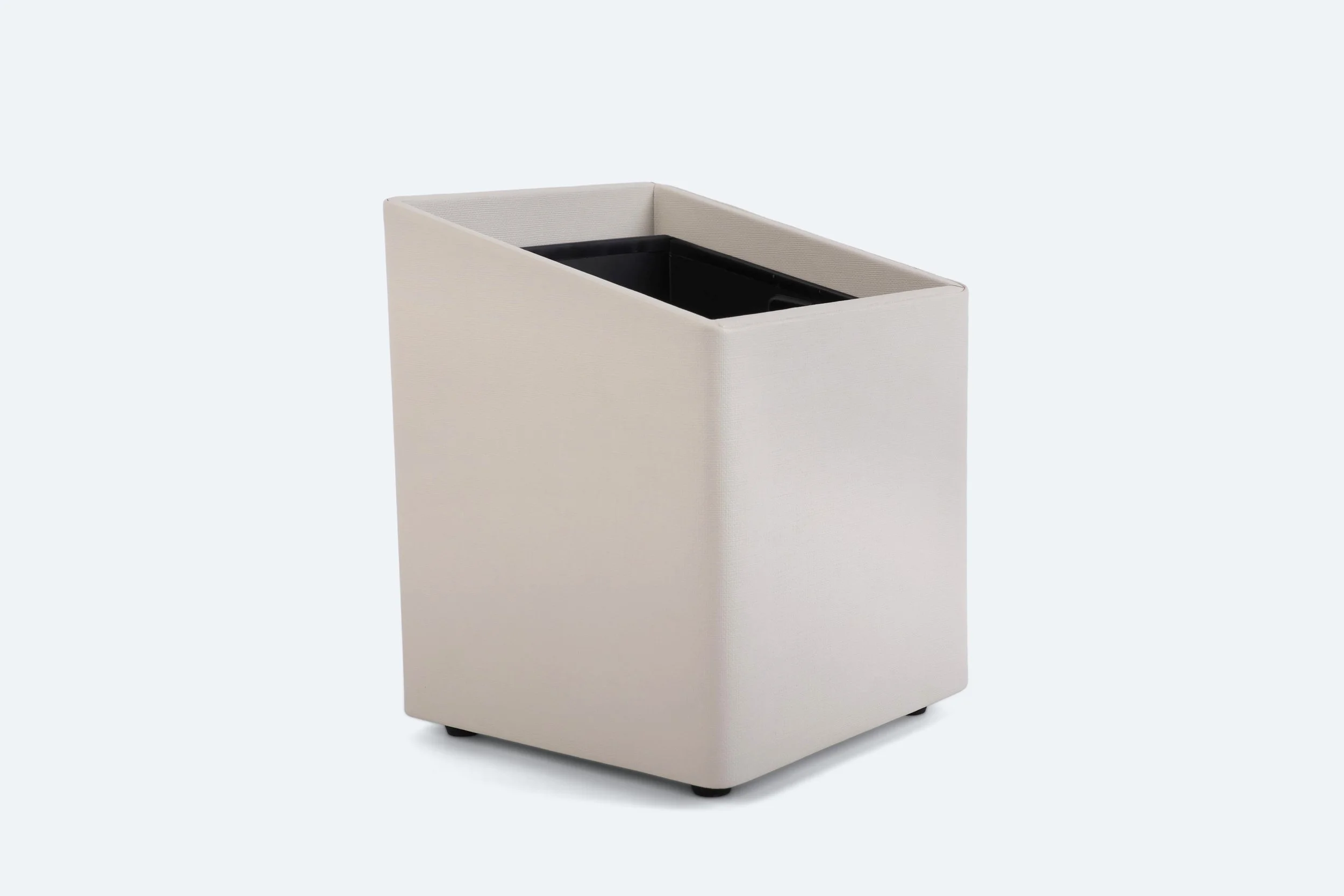 INT305 - bin-bathroom-amenity-display-premium-custom-prava-consultantspr.com-design-sample-2.JPG