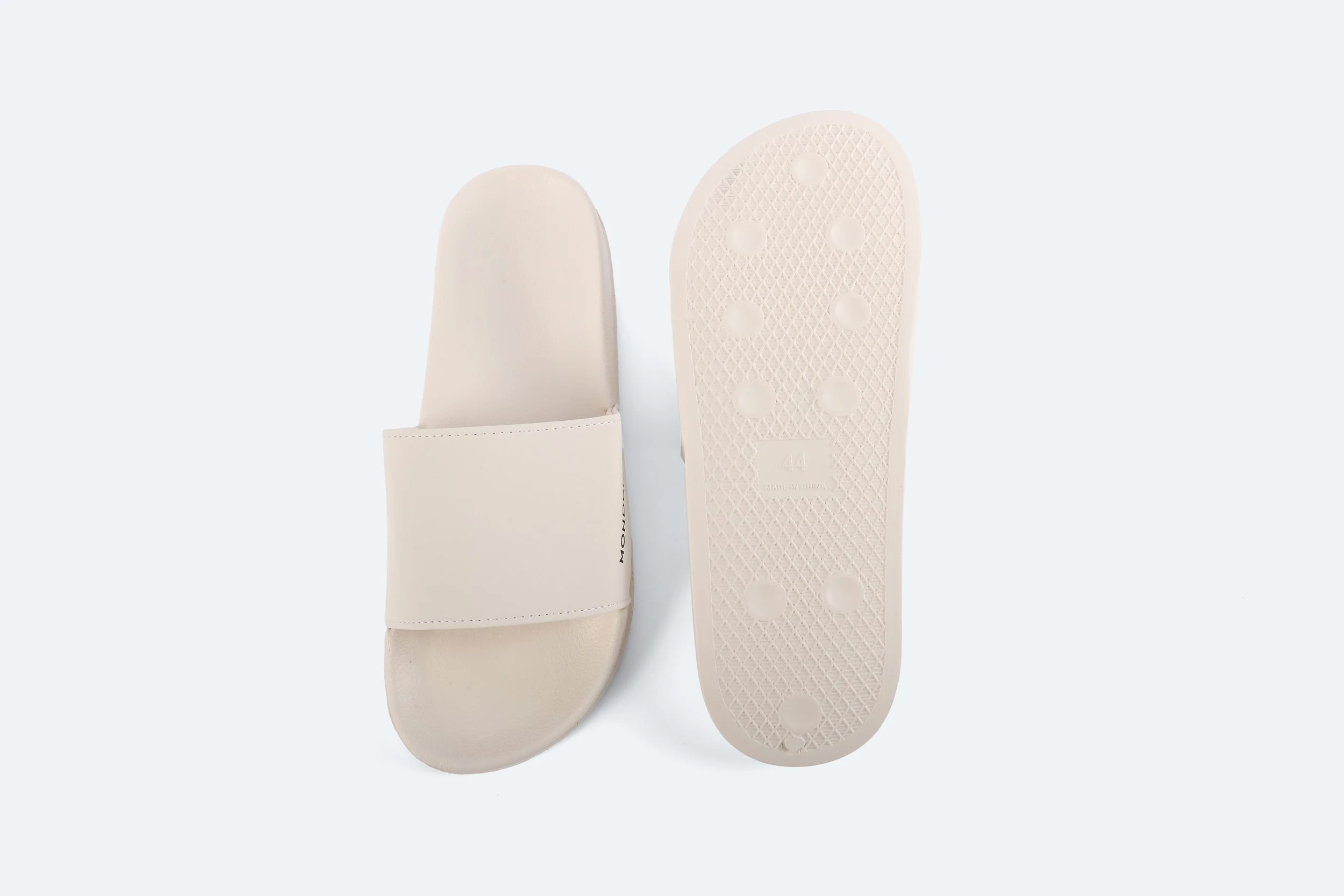 MOND109 - slides-white-black-print-brand-premium-hotel-product-specialists-creation-custom-design-develop-deliver-consultantspr-example-3.JPG