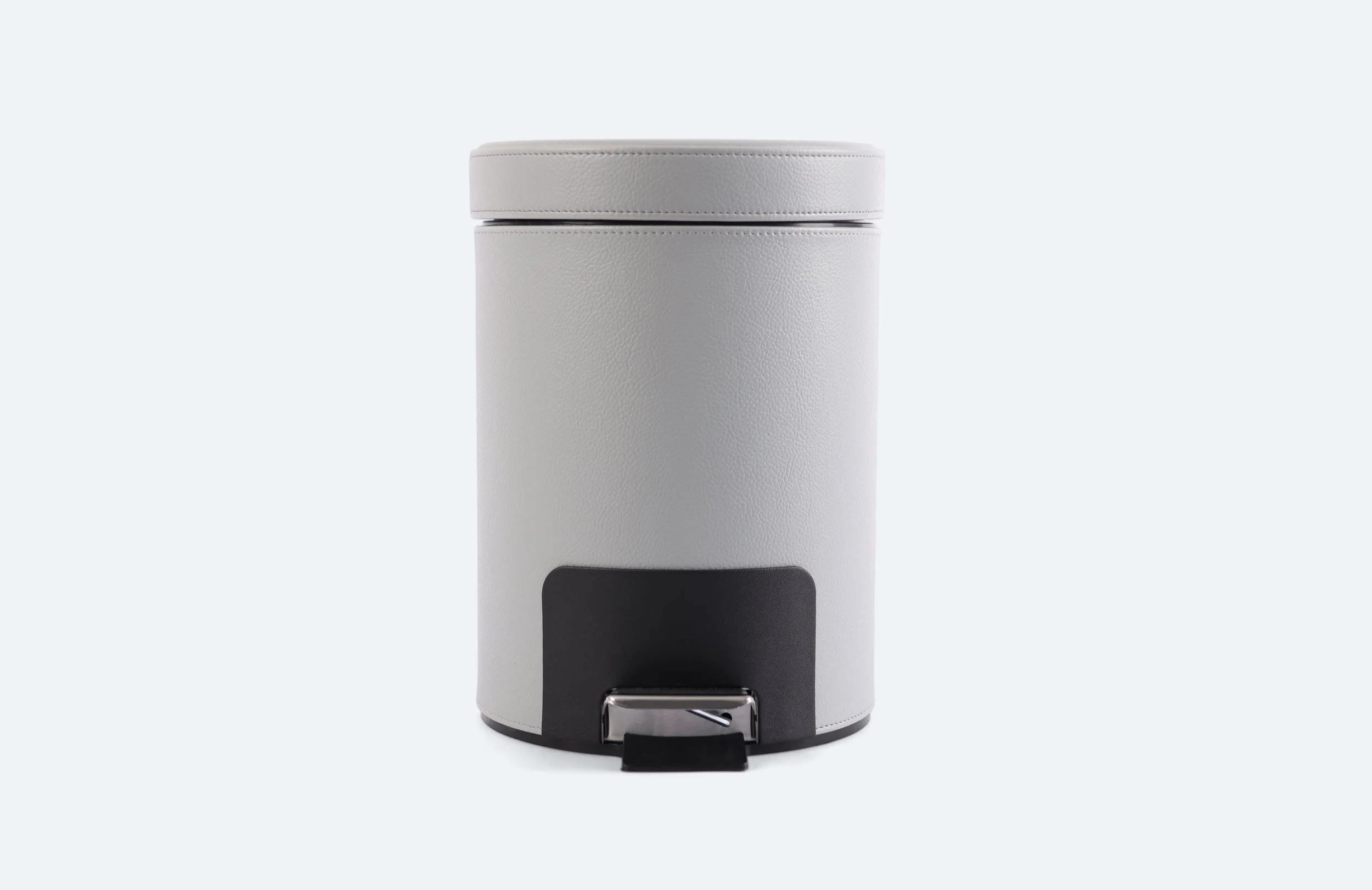 CAP087 - pedal-bin-hotel-bathroom-small-premium-nardo-grey-tectured-vegan-leather-premium-hotel-product-specialists-creation-custom-design-develop-deliver-consultantspr-final-1.JPG