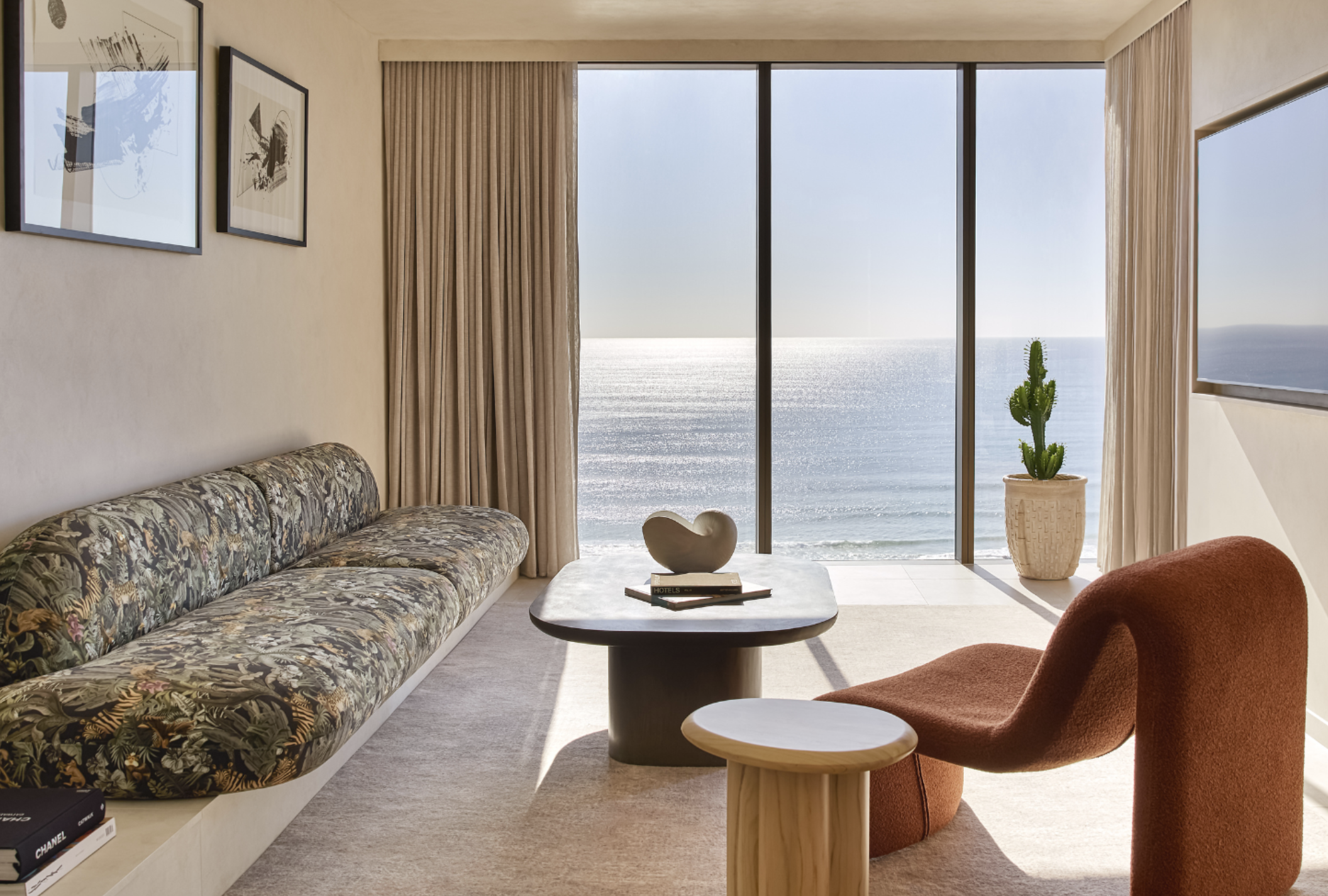 Mondrian - Gold Coast