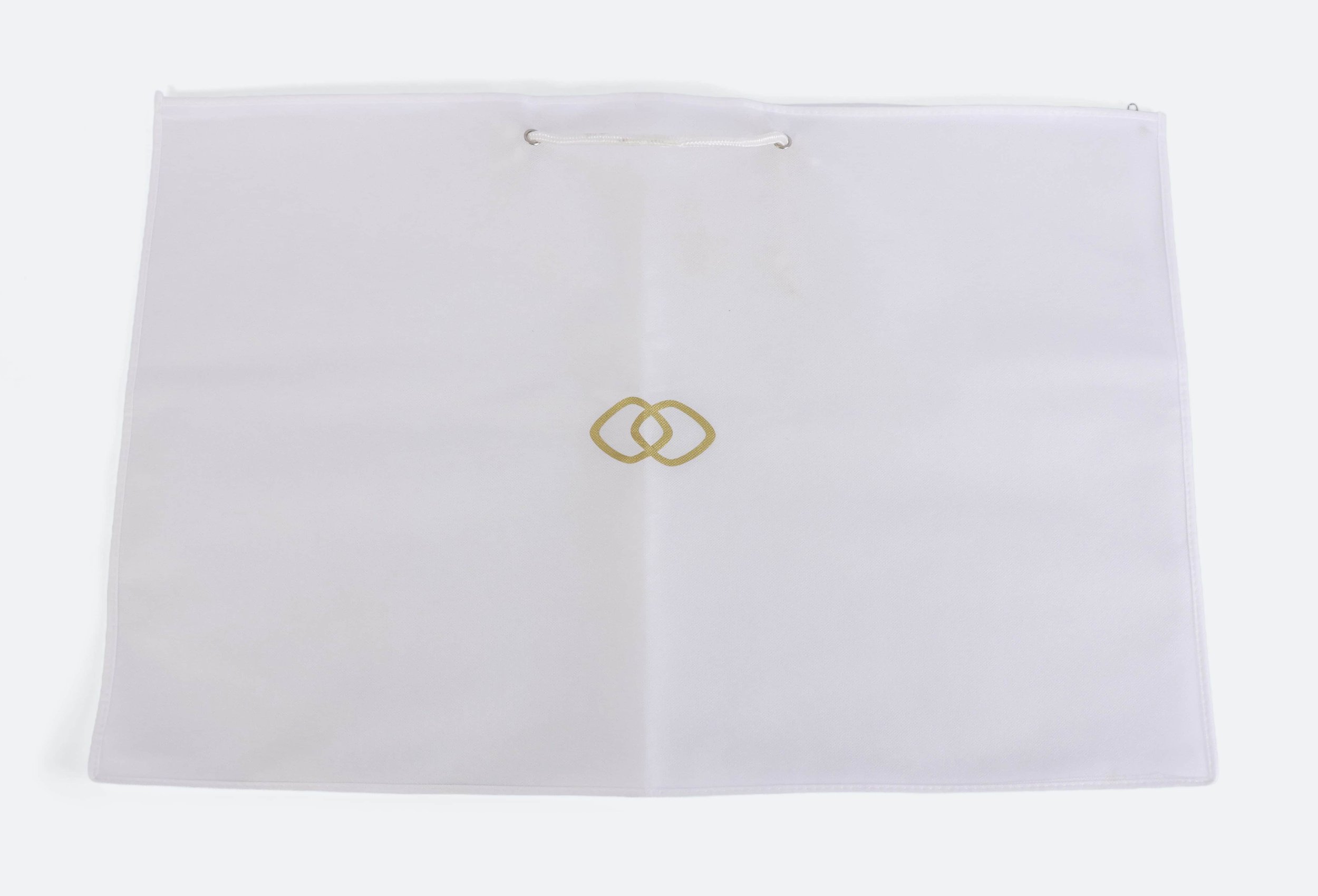 SOF109 - bag-pillow-nonwoven-whikte-melbourne-sofitel-premium-hotel-product-specialists-creation-custom-design-develop-deliver-consultantspr-final-2