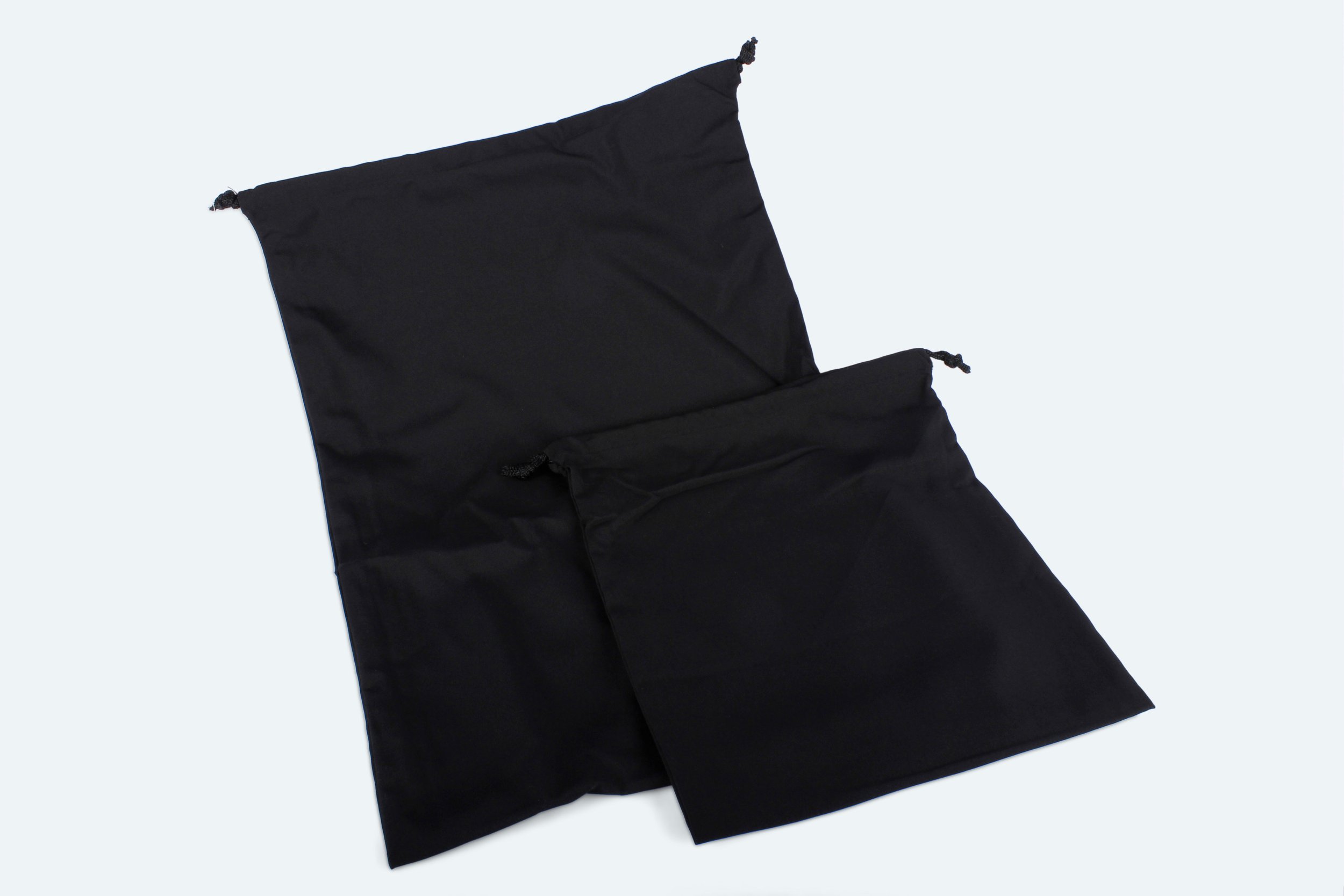 ser019.2-series-woven-laundry-shoe-bags-black-unbranded-01.jpg