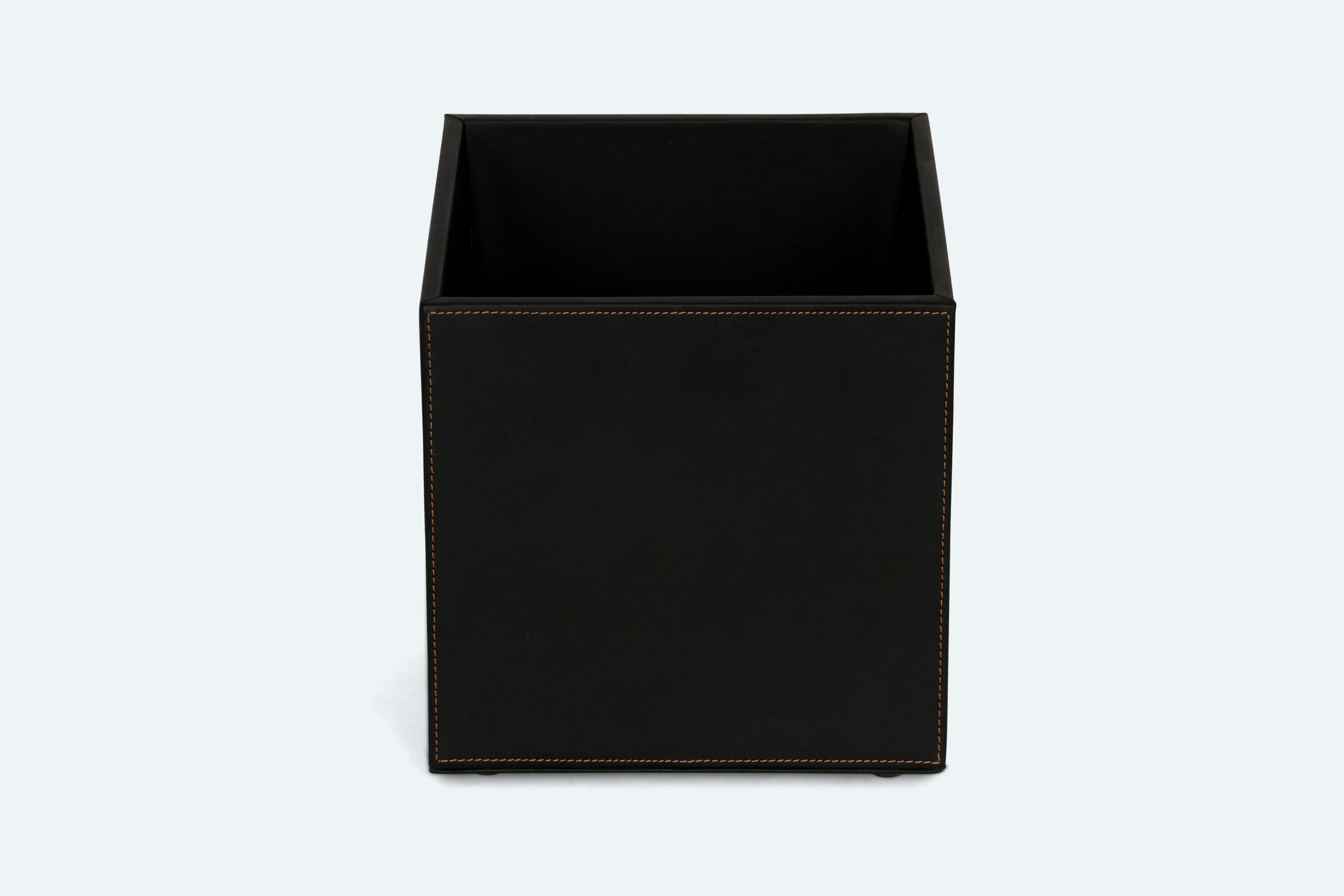 dry-amenity-box-black-gold-leather-premium-custom-consultantspr.com-design-9-re.jpg