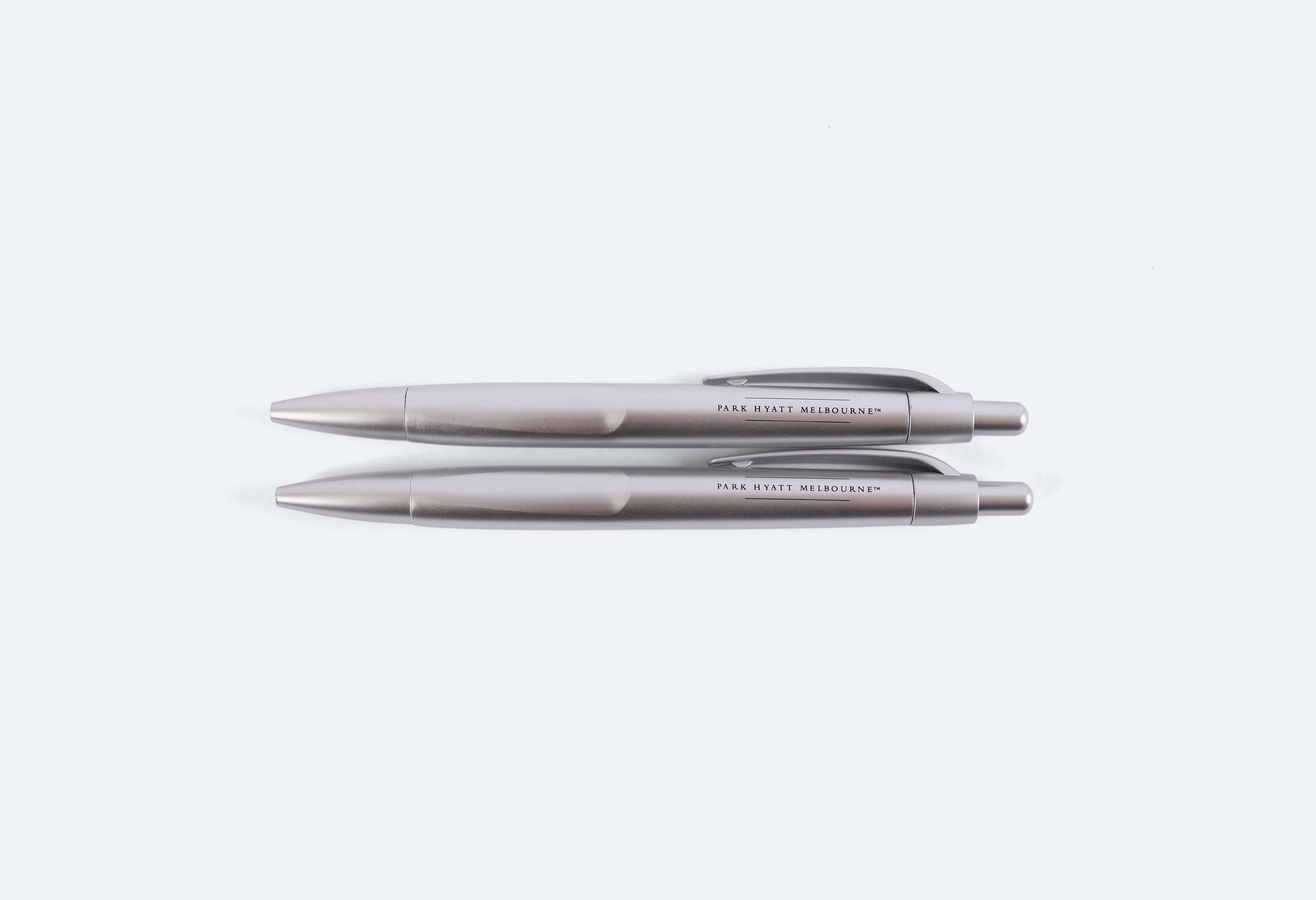PHM019 - pen-metallic-branded-click-retractable-silver-