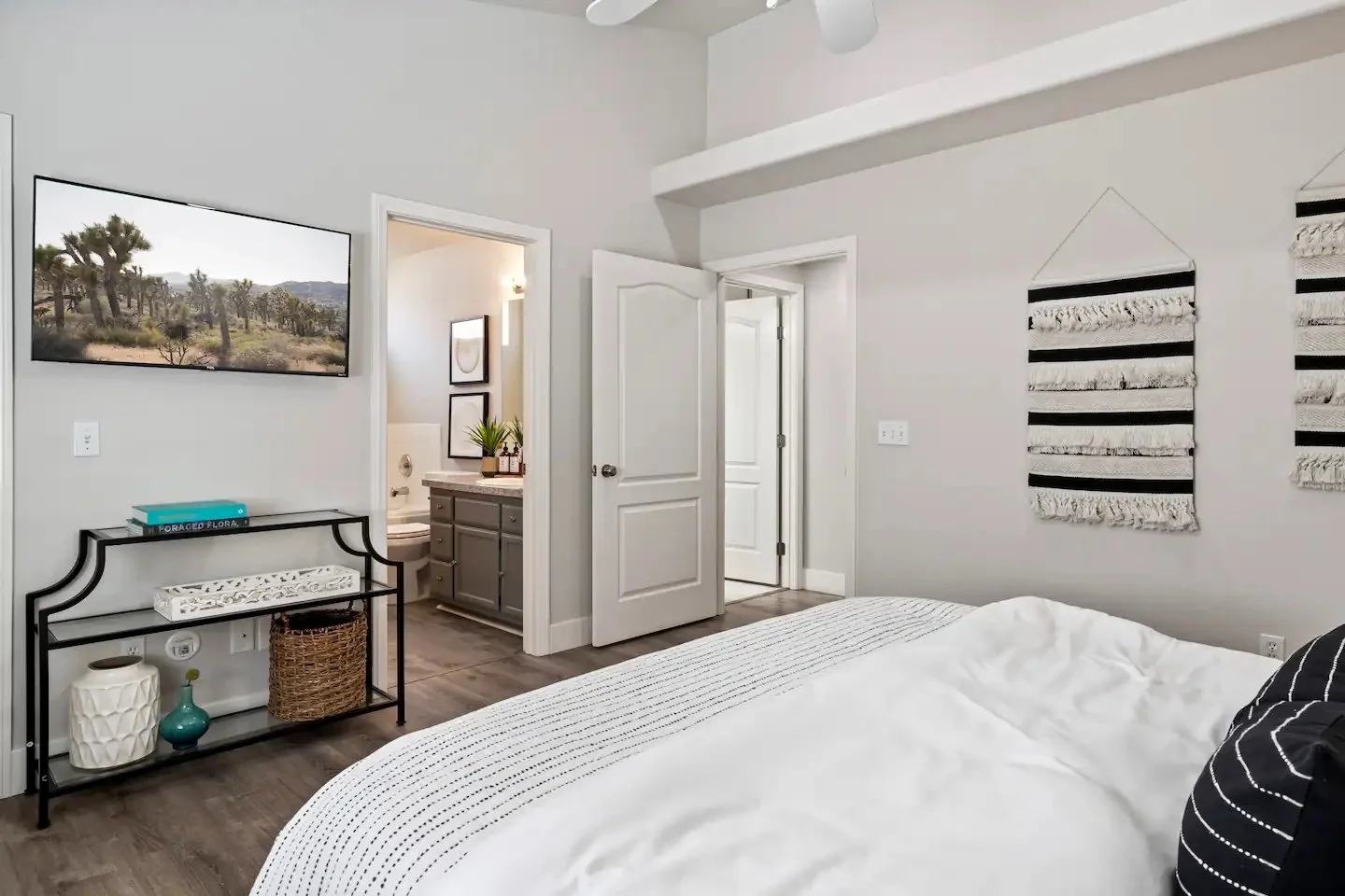 7b4265a3-af34-48c5-907f-29647406c4ac copy.jpg