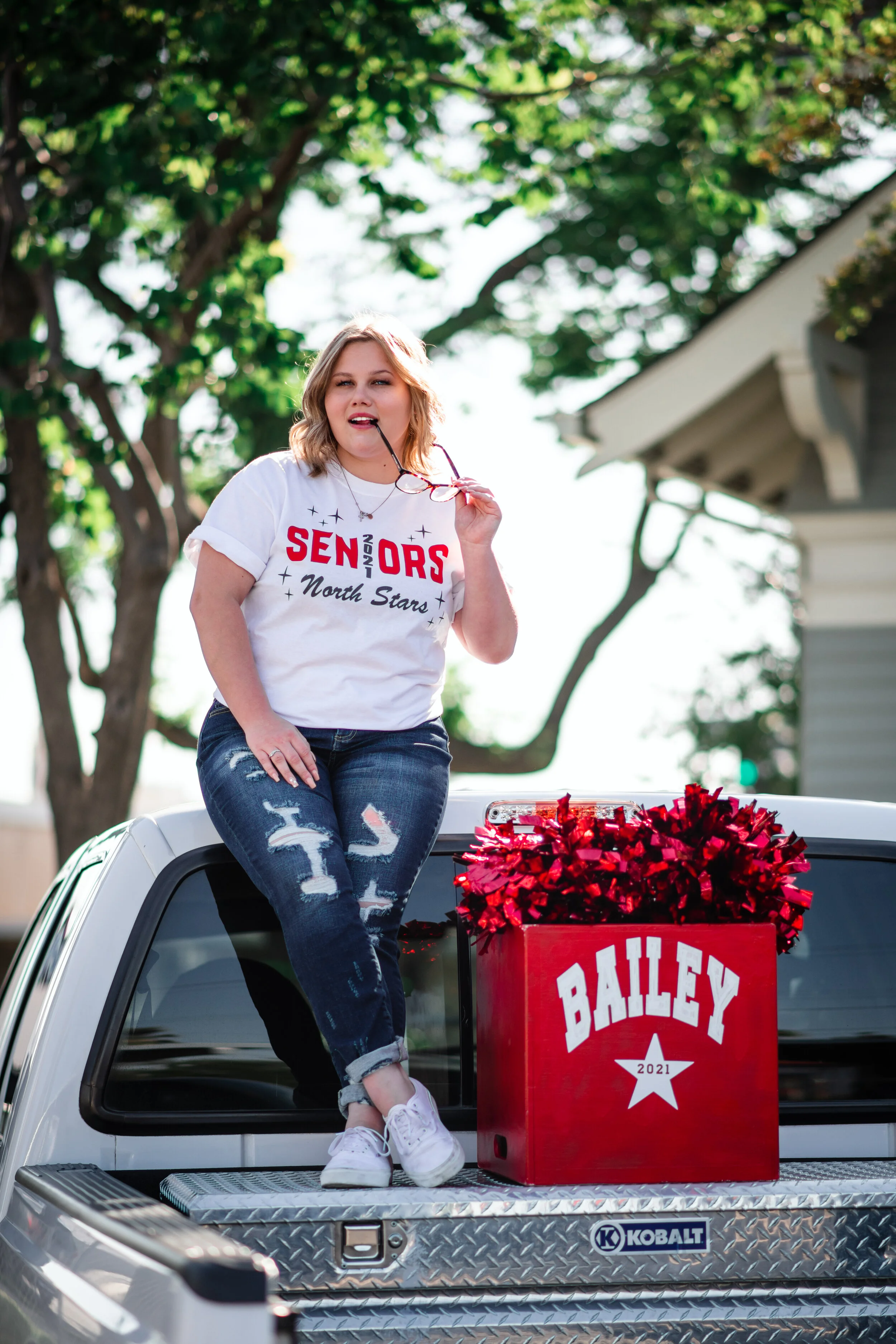 Wardrobe Tips for Senior Portraits - Bakersfield Senior Photographer