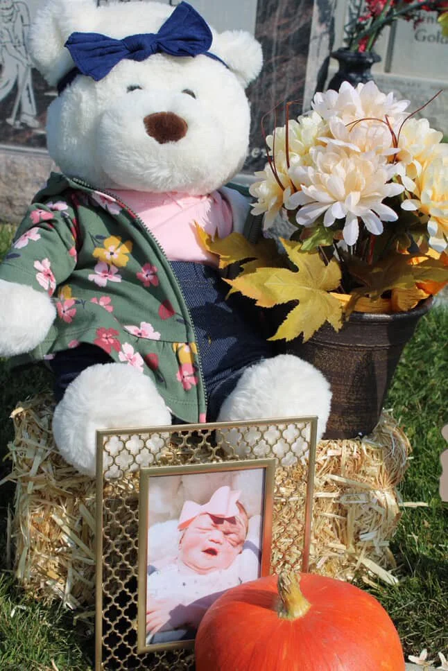 How to Support Grieving Parents During Pregnancy and Infant Loss Awareness Month