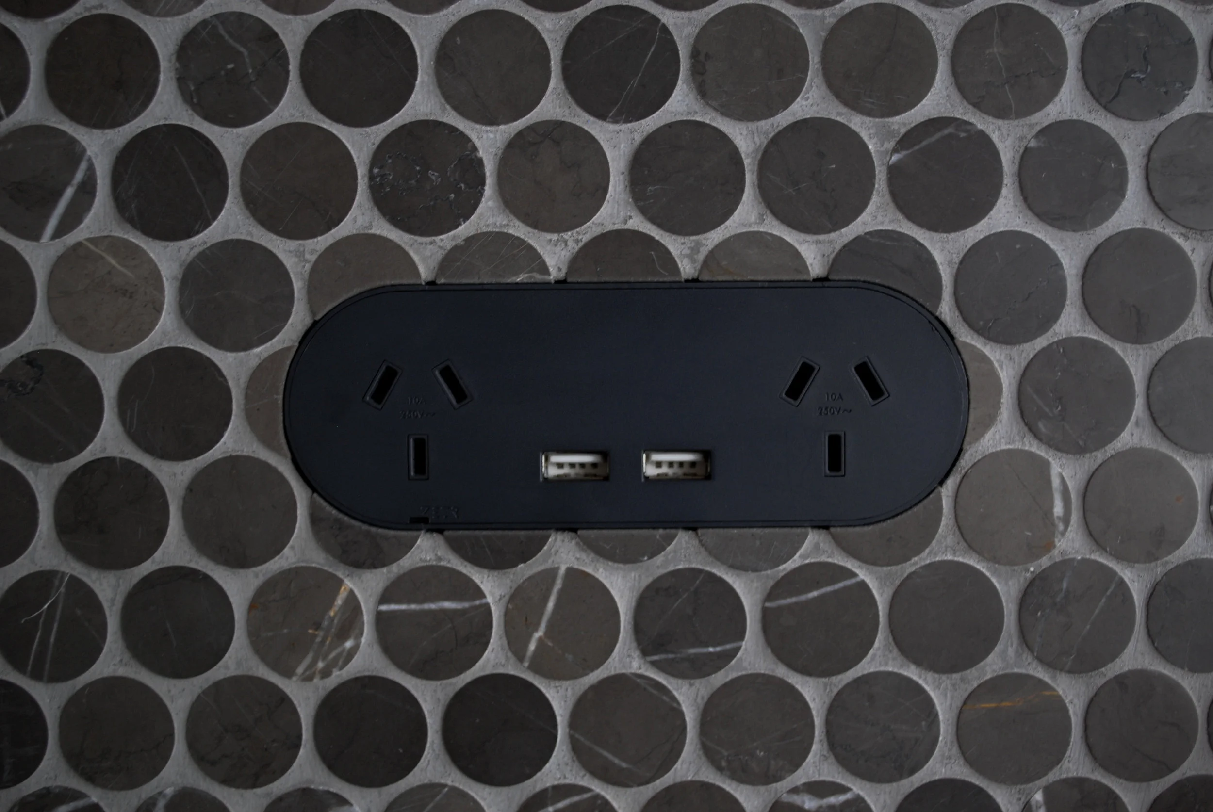 ZETR 13-O-USB -B  |   Double Outlet with USB x Surface Gallery Pietra Grey Penny-round Mosaic