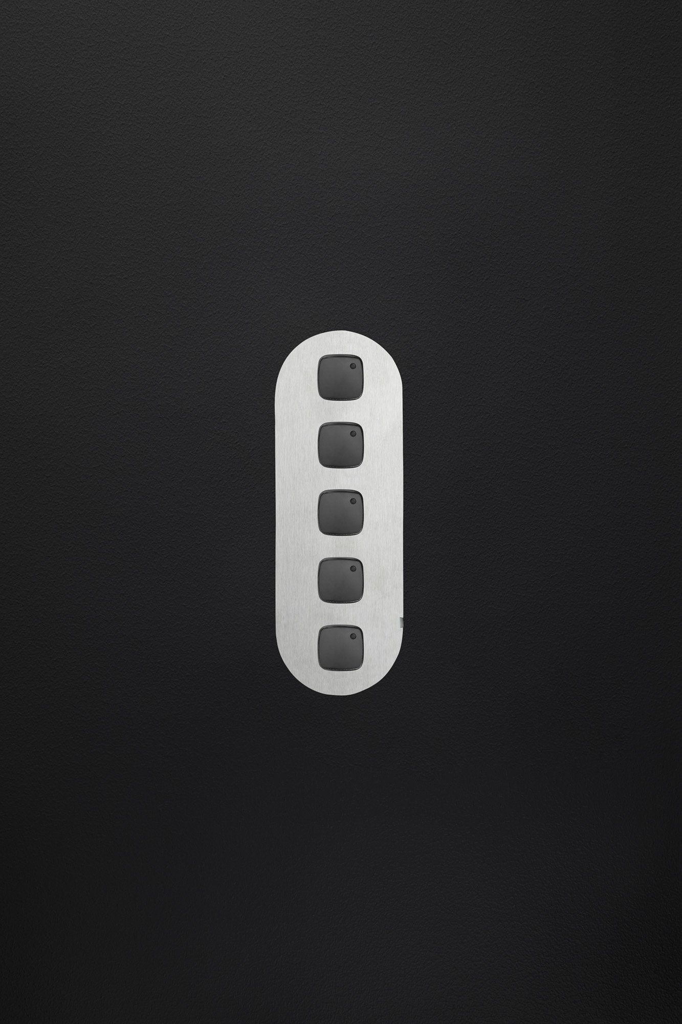 Five_Gang_Switch_Stainless_Steel_Black_Button_Black_Board.jpg