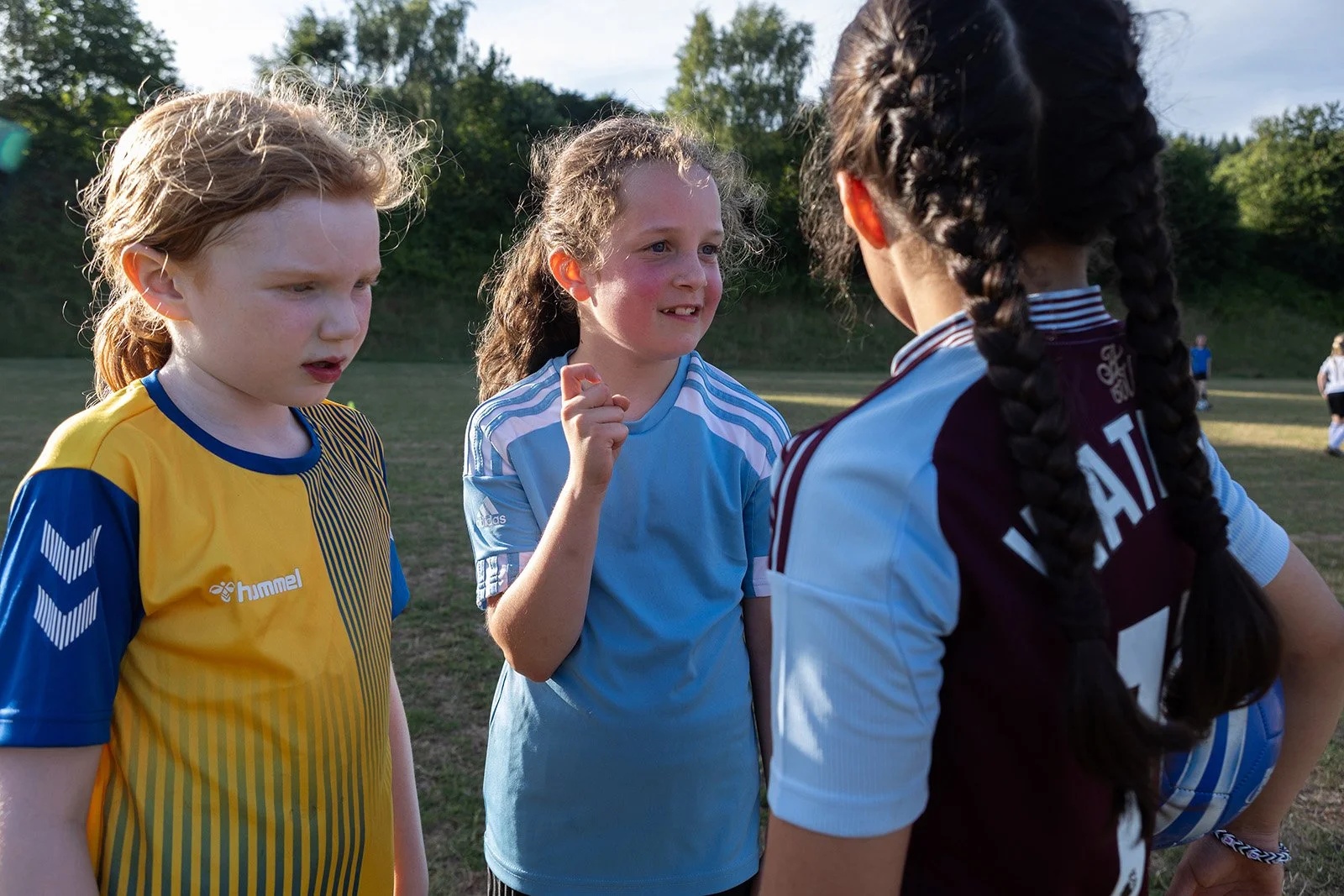 Girls-friendship-football-Nina Raingold.jpg