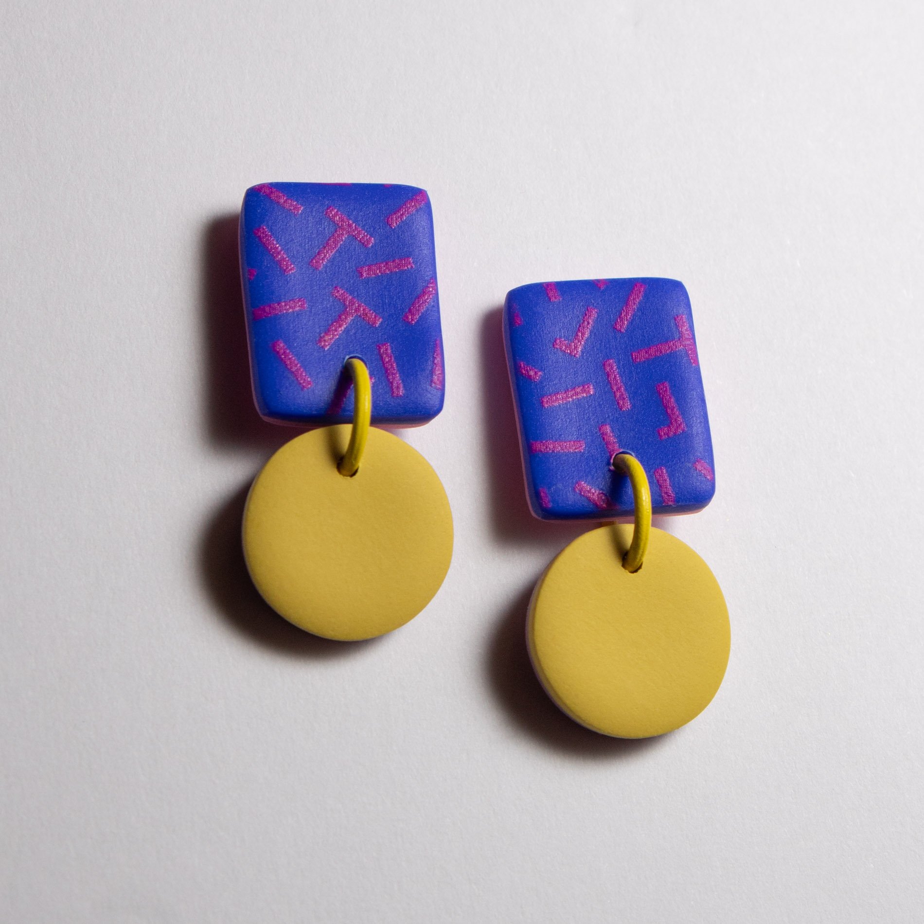 AURA - Cobalt Chartruese