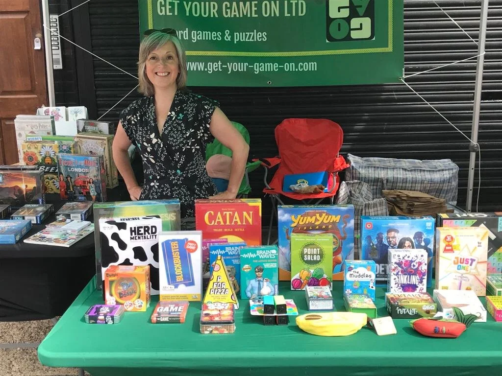 Myddleton Road Market, N22