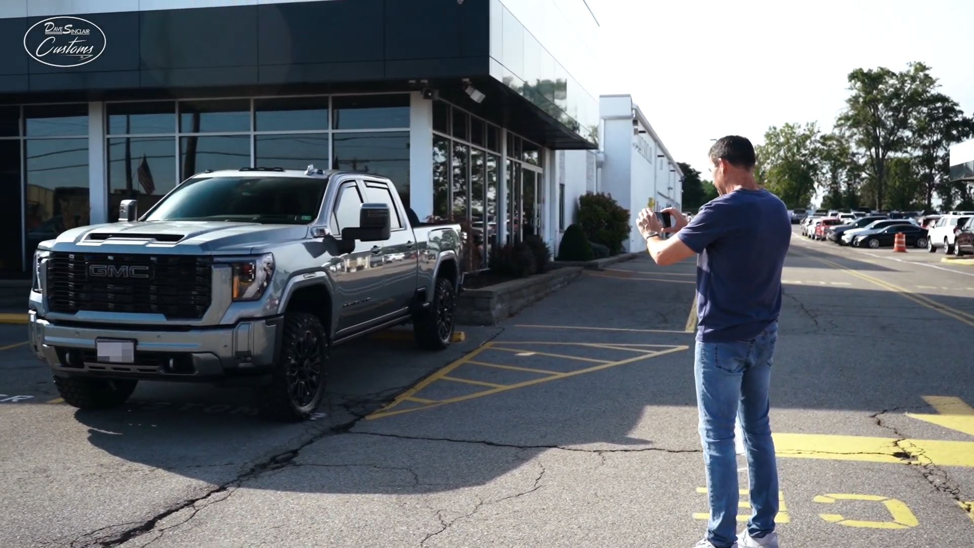 _I TRIED (TO CUSTOMIZE ELSEWHERE)_ _ Tim's Custom 2024 GMC Sierra 2500 Denali - YouTube - 1_23.png