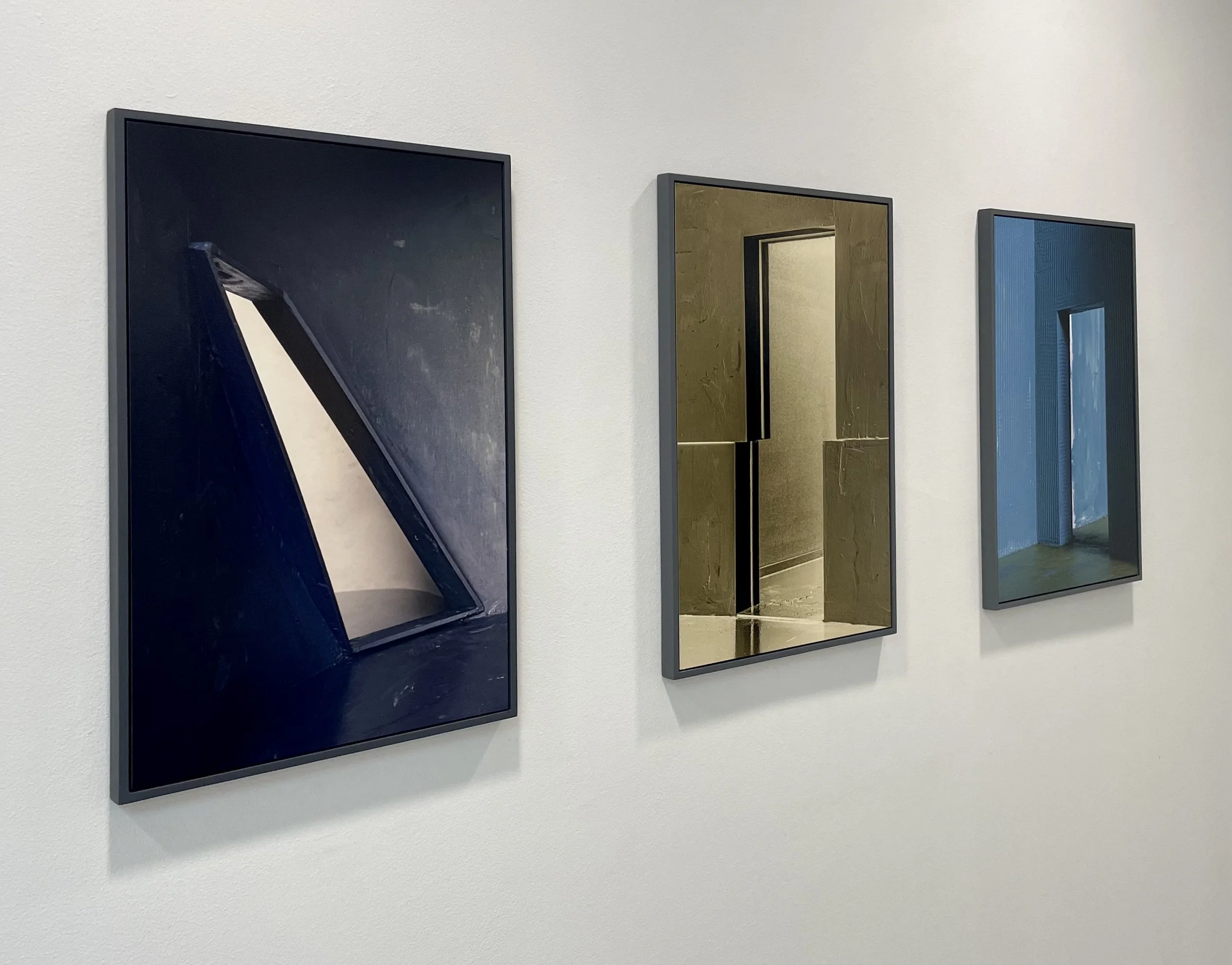 Incistion III / Glitch V / Narrow pass / 60x30cm (3x) / piëzo print on fineart baryta / panelframe / edition 10