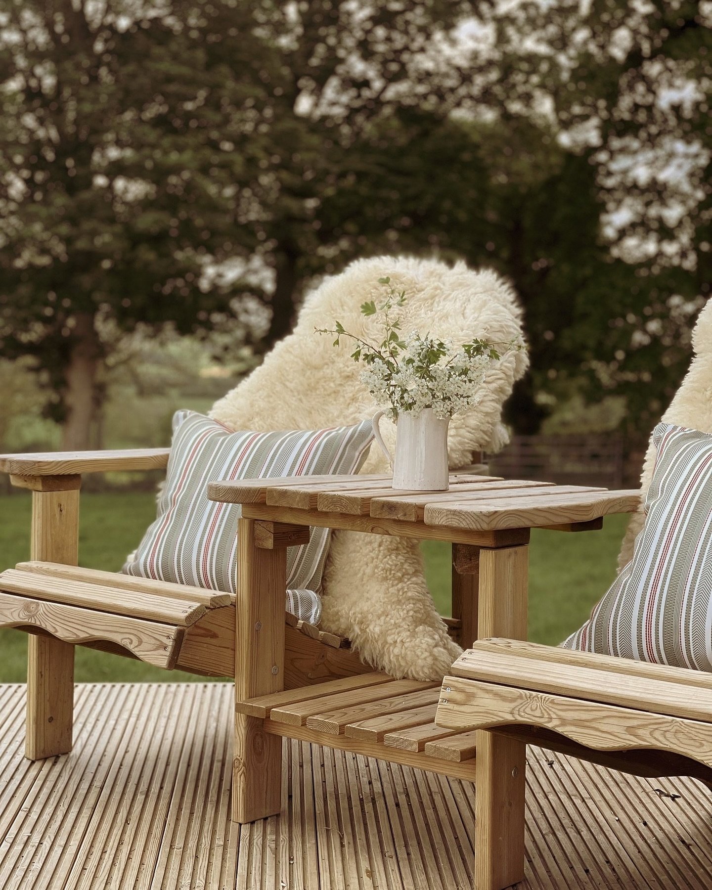 Get your garden ready for warmer days &amp; embrace alfresco dining once more. 

Extend the comfort of your home to your outdoor space, whether you have a small cosy courtyard or large open space make it an inviting oasis of calm and comfort with our