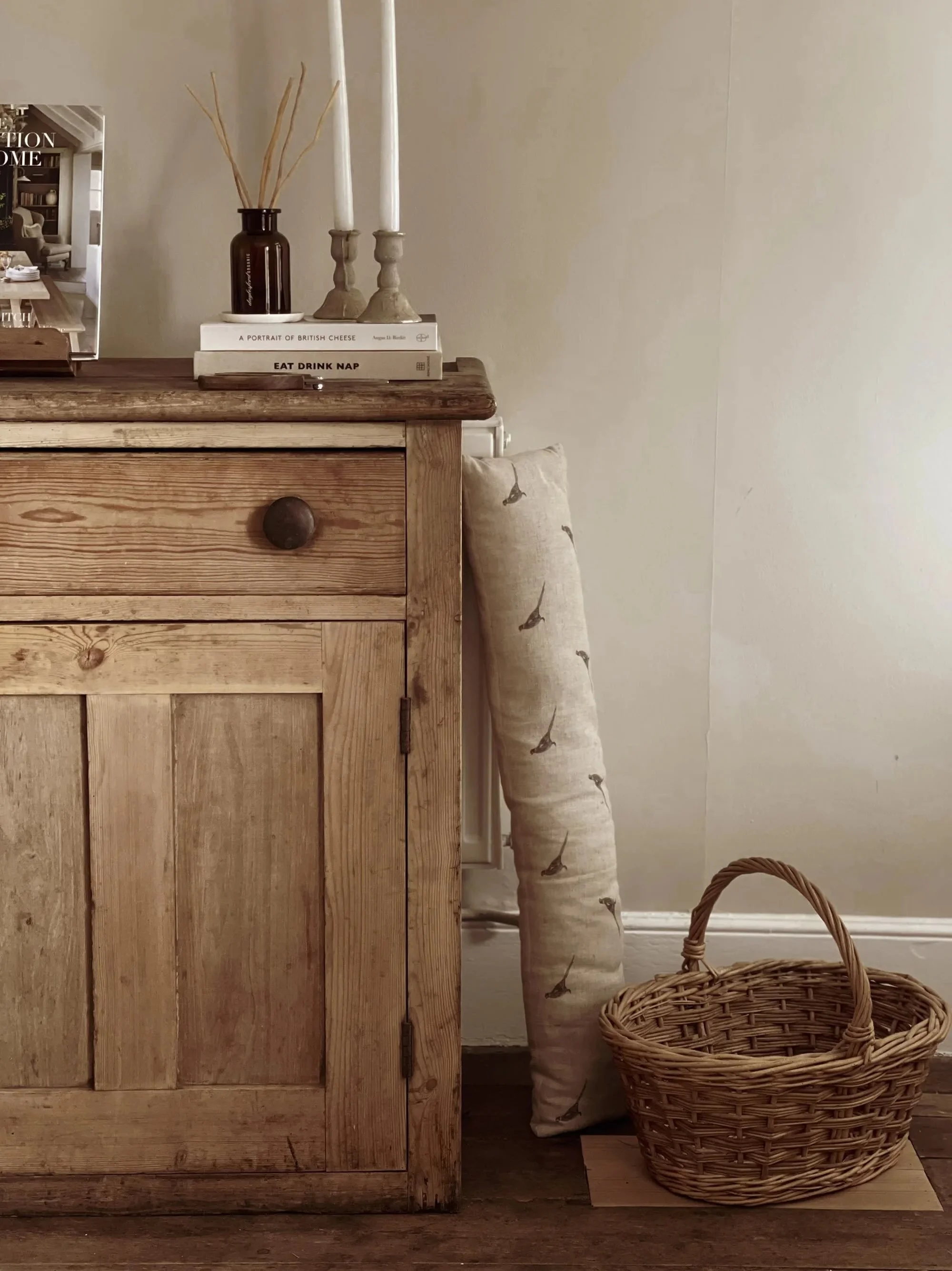 September settles in, the light softens the evenings cool and our homes begin to crave deeper tones, richer textures and a little more warmth. 

To welcome comfort season we&rsquo;re offering a handmade gift ; spend &pound;100 and receive a complimen