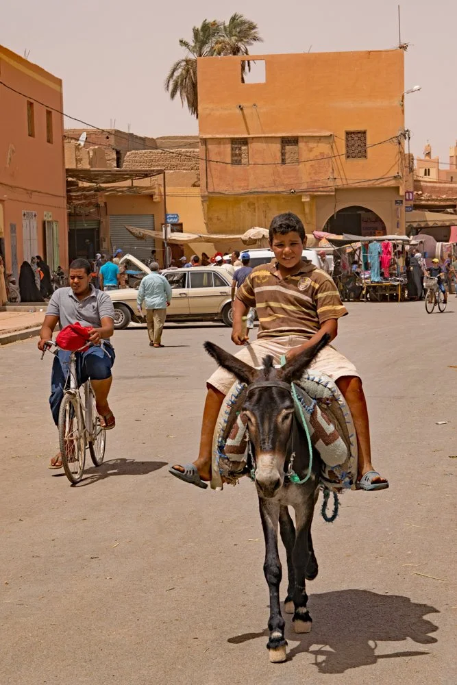 Andy Funnell - People in settings 3).jpg