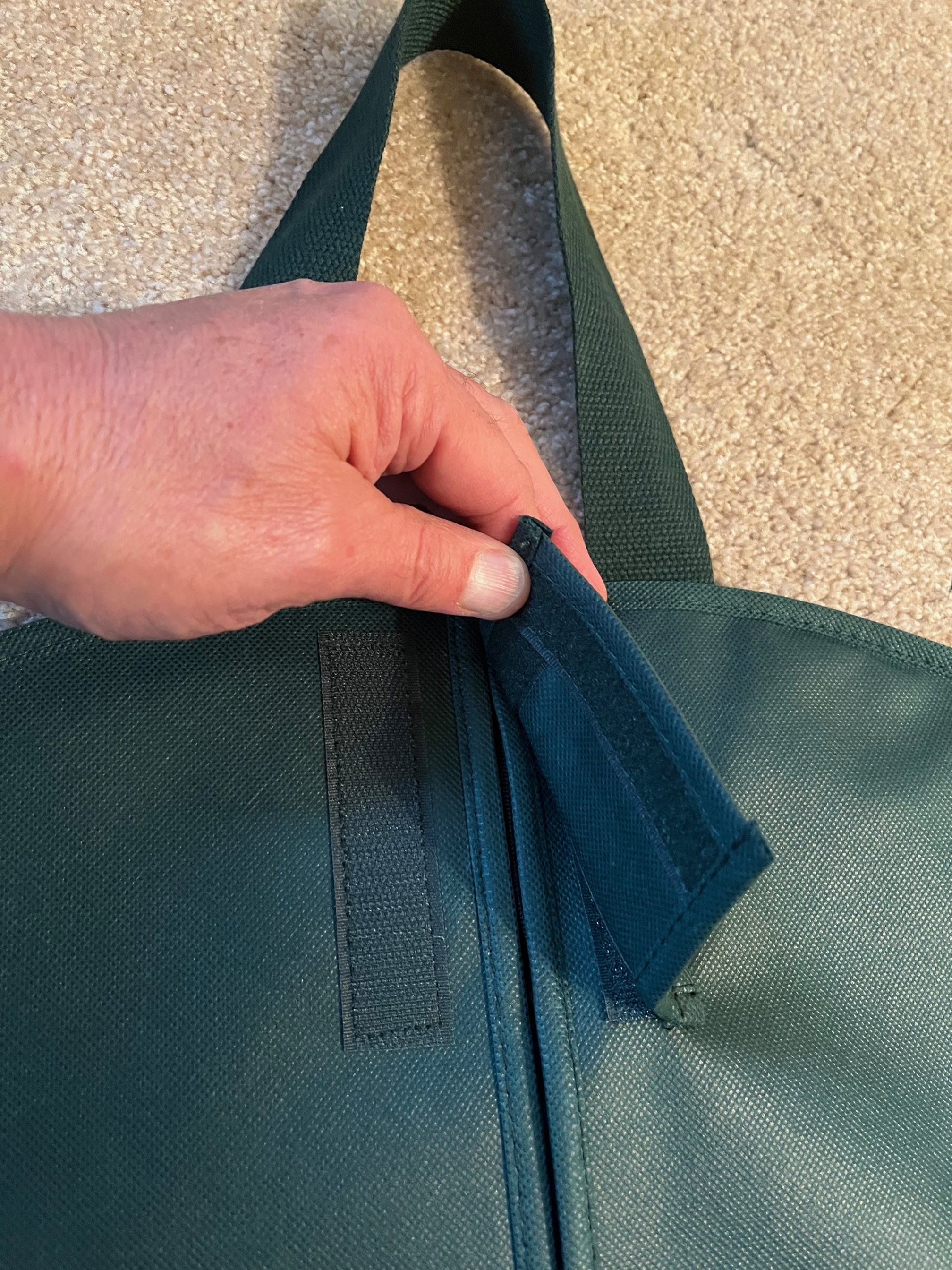 Garment Bag 6.jpg