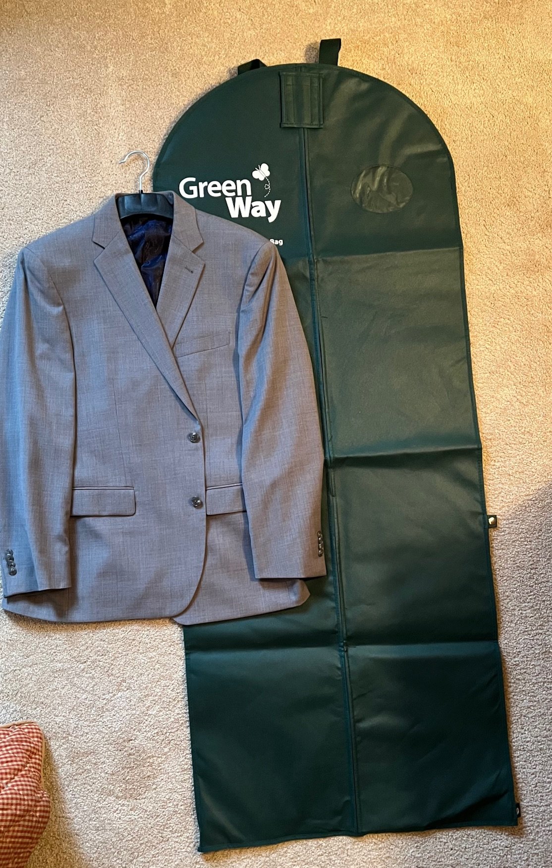 Garment Bag 3.jpg