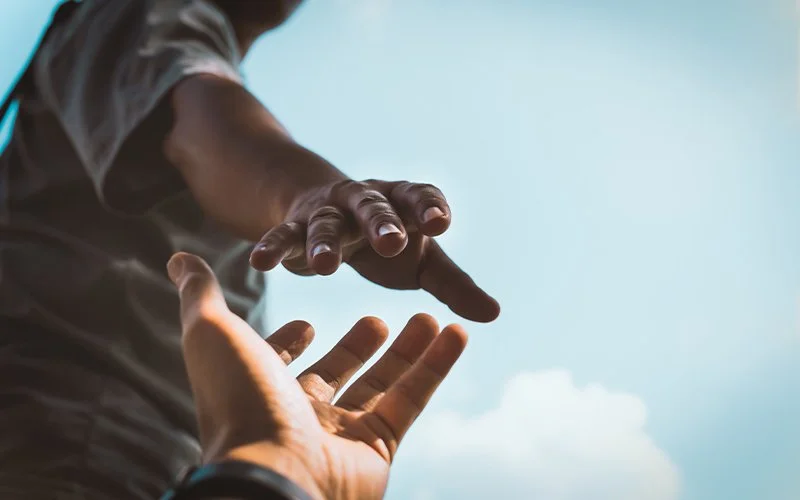 Showing God’s Love To Others 