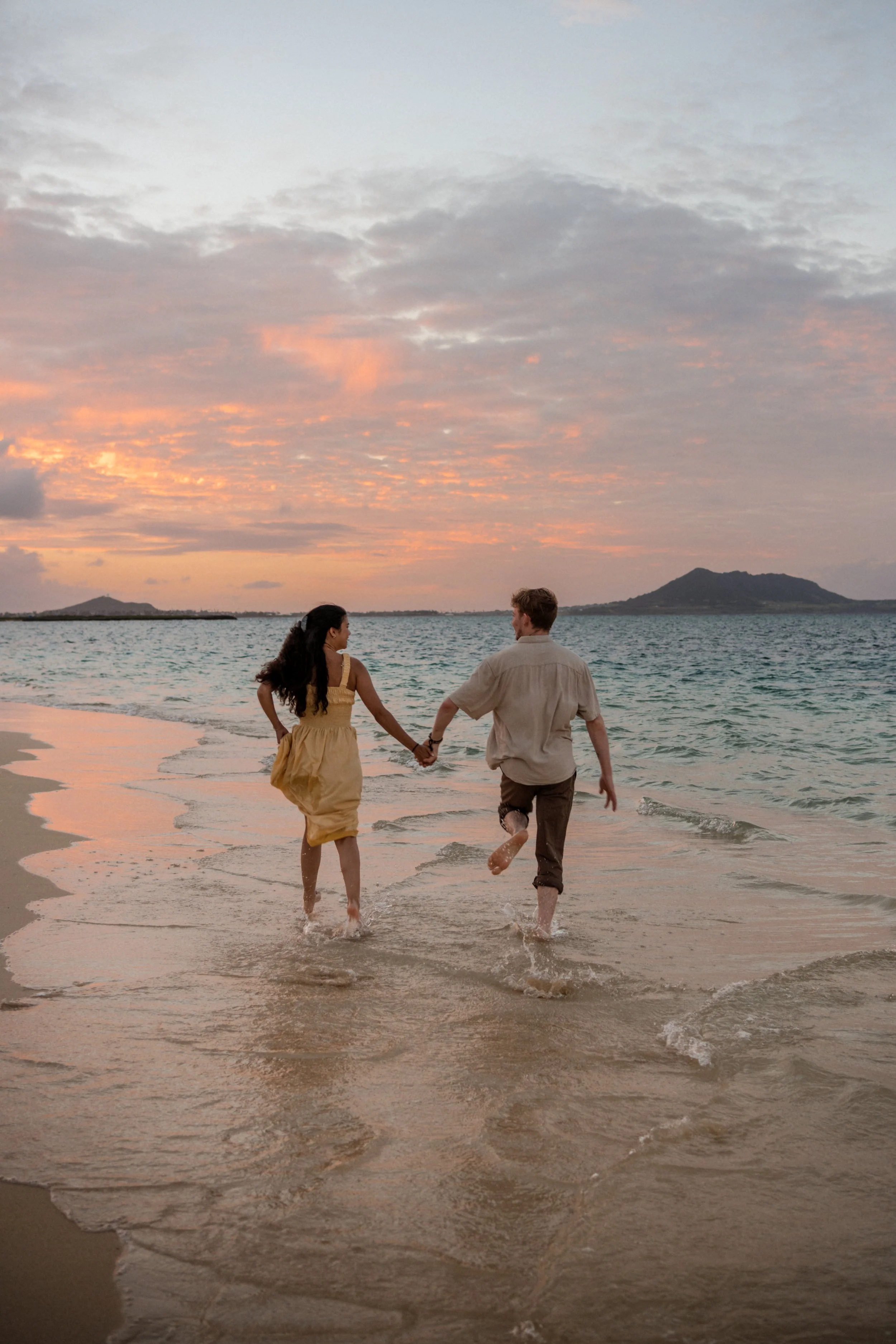 Faith & Logan-Hawaii-23-209786.jpeg