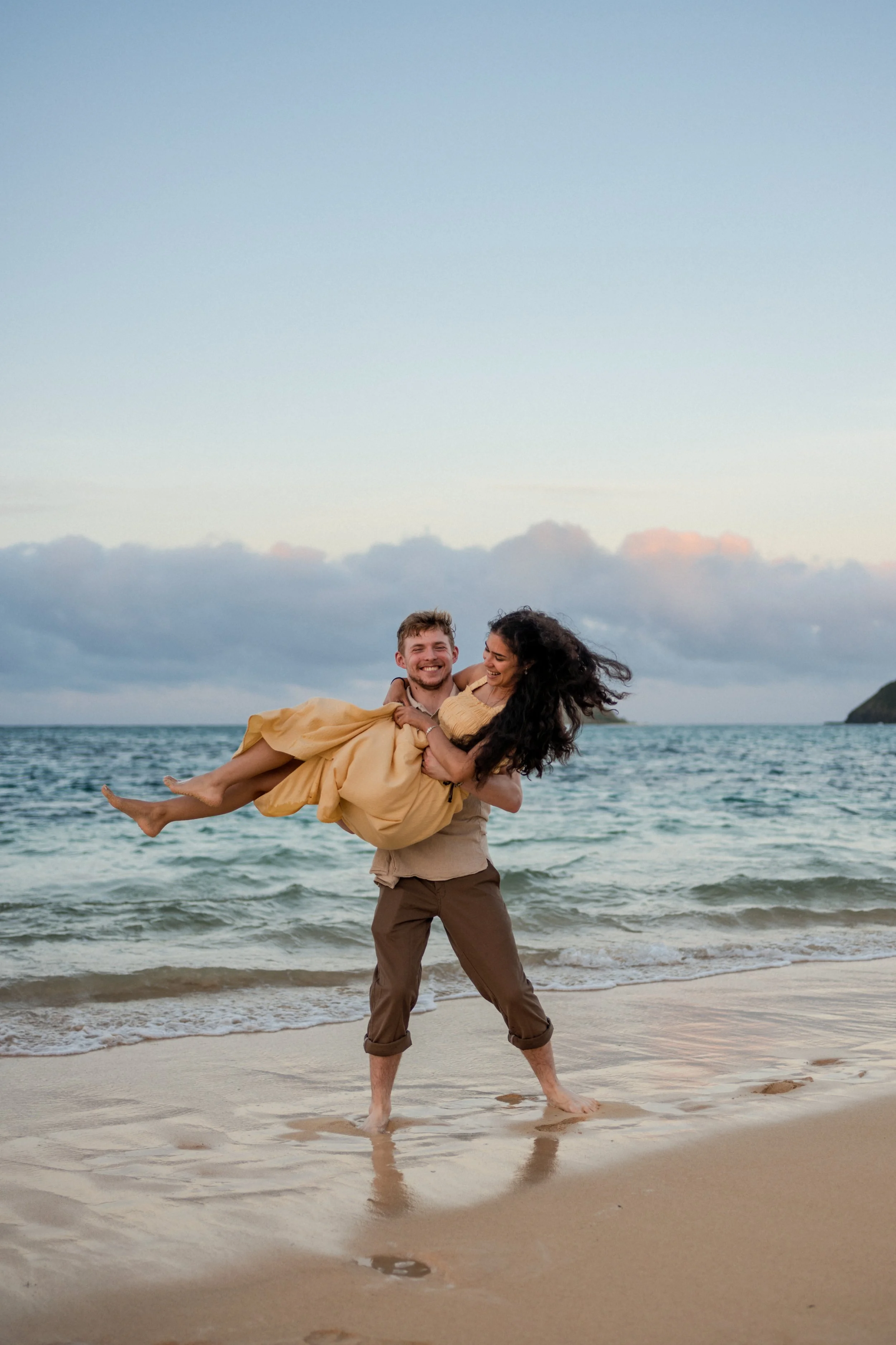 Faith & Logan-Hawaii-23-209627.jpeg