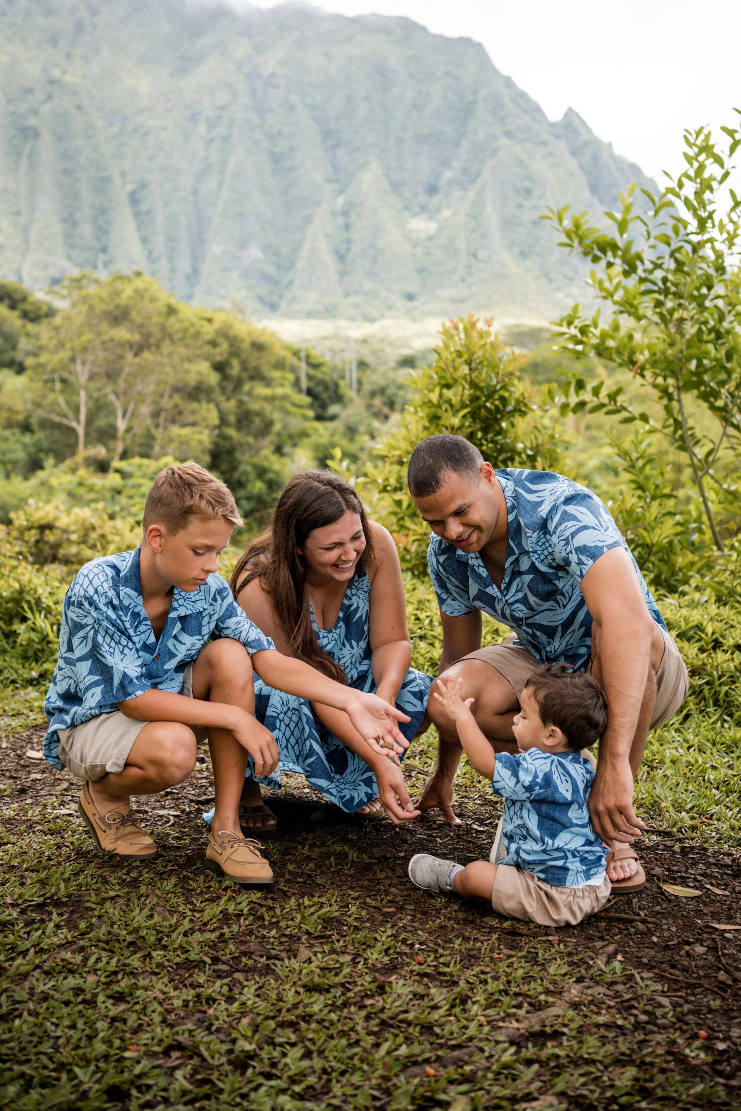 Allison Manley-Family Portraits-23-200190.jpeg
