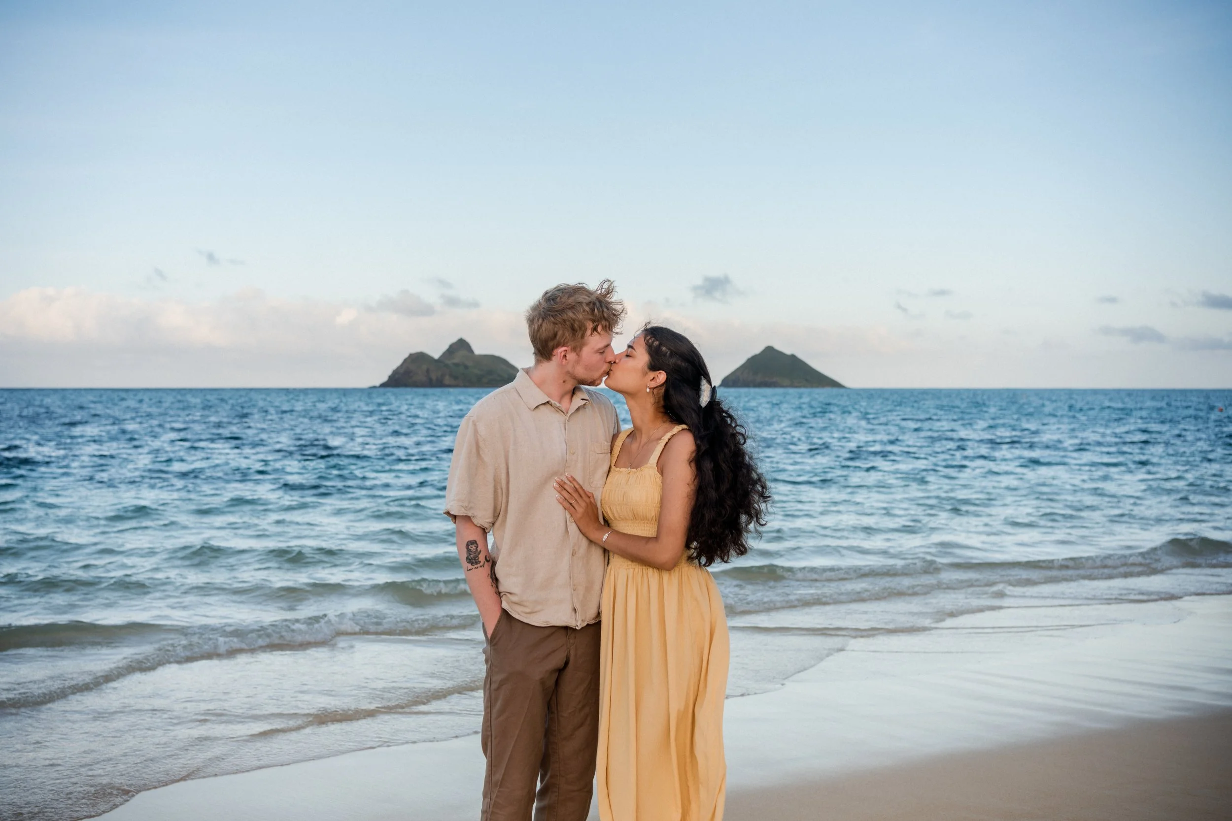 Faith & Logan-Hawaii-23-209115.jpeg