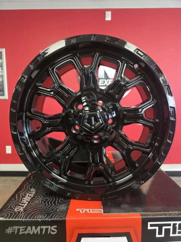 18" Tis 560 Set (USED)