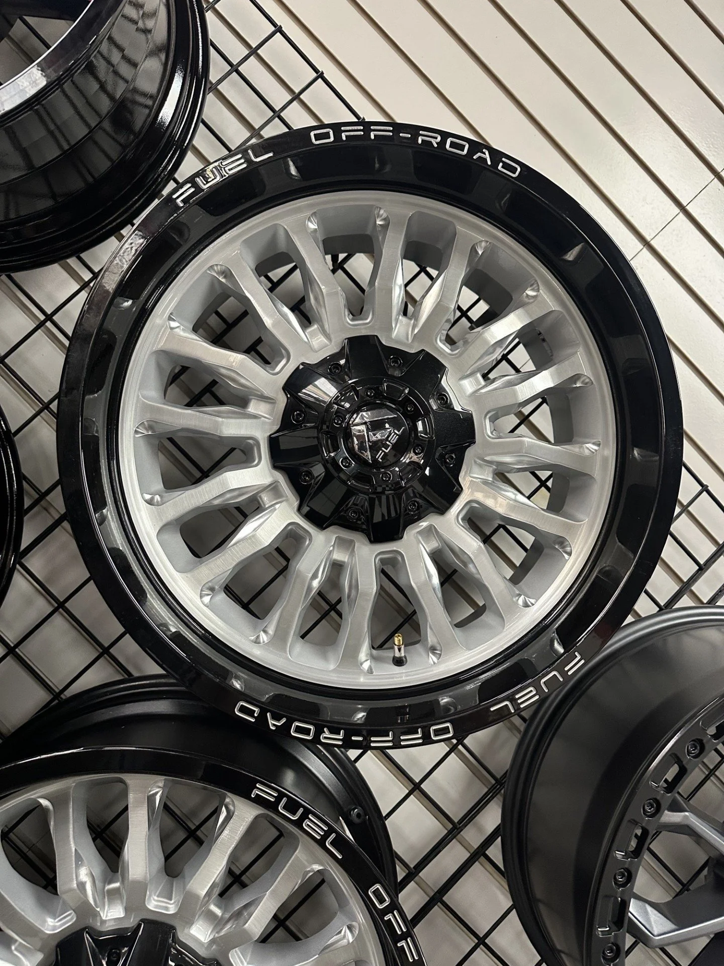 20" Fuel 798 Set (USED)