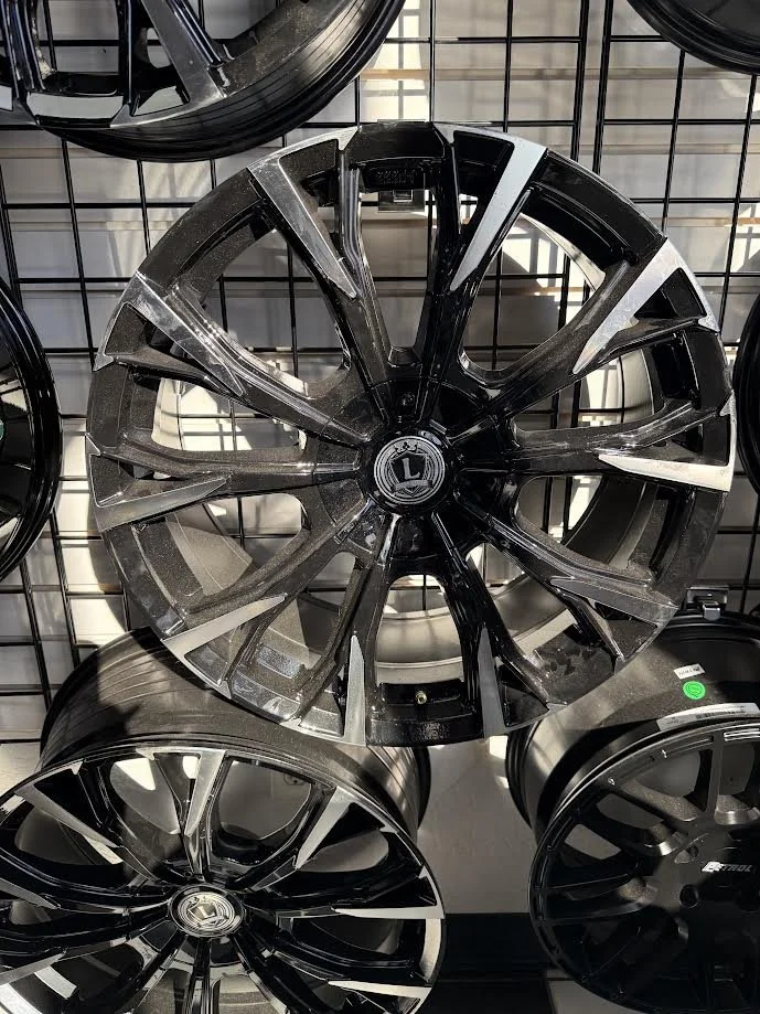 20" Luxx Alloy 46 Set (Used)