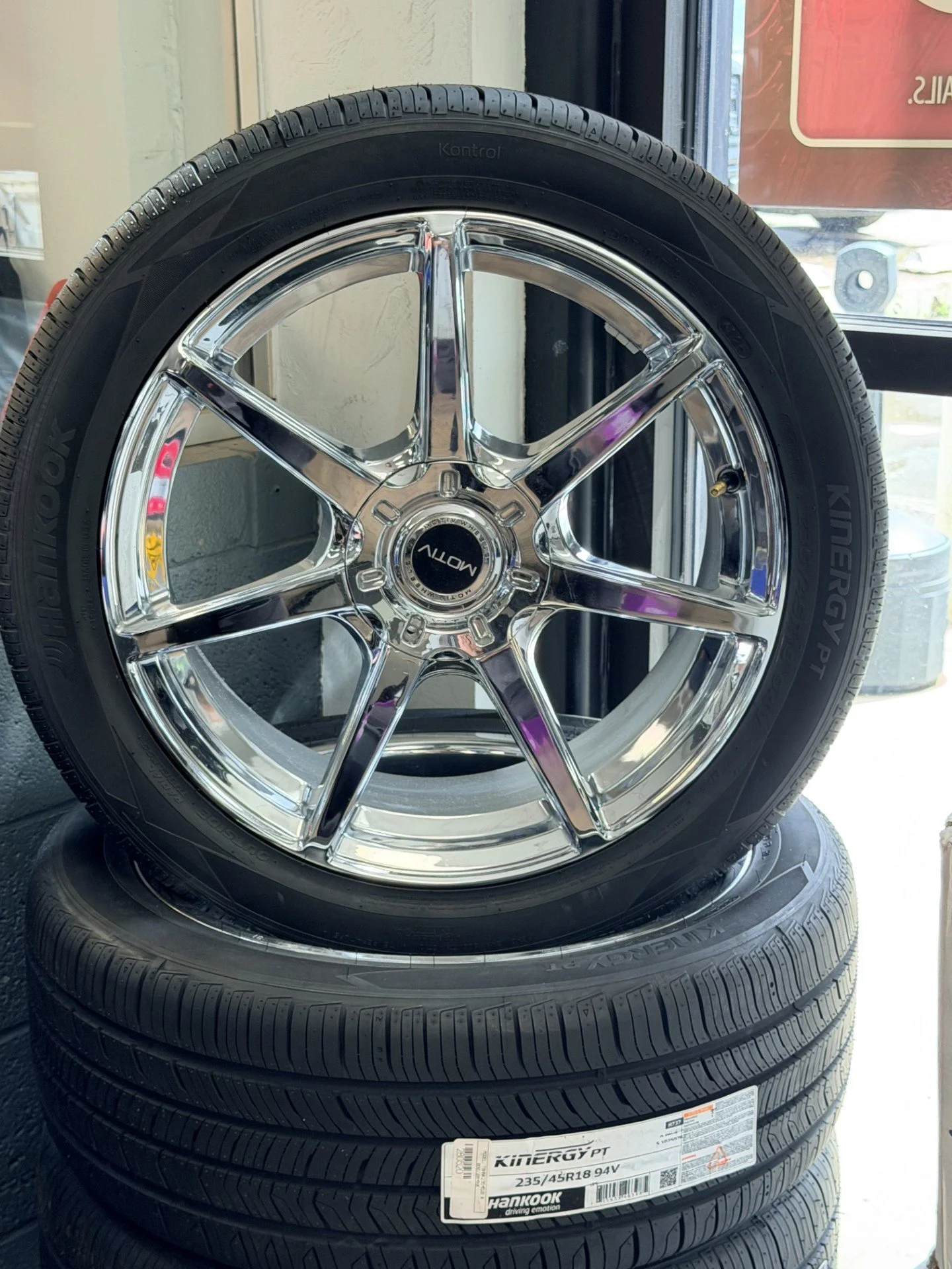 18" Motiv 432 Set (USED)