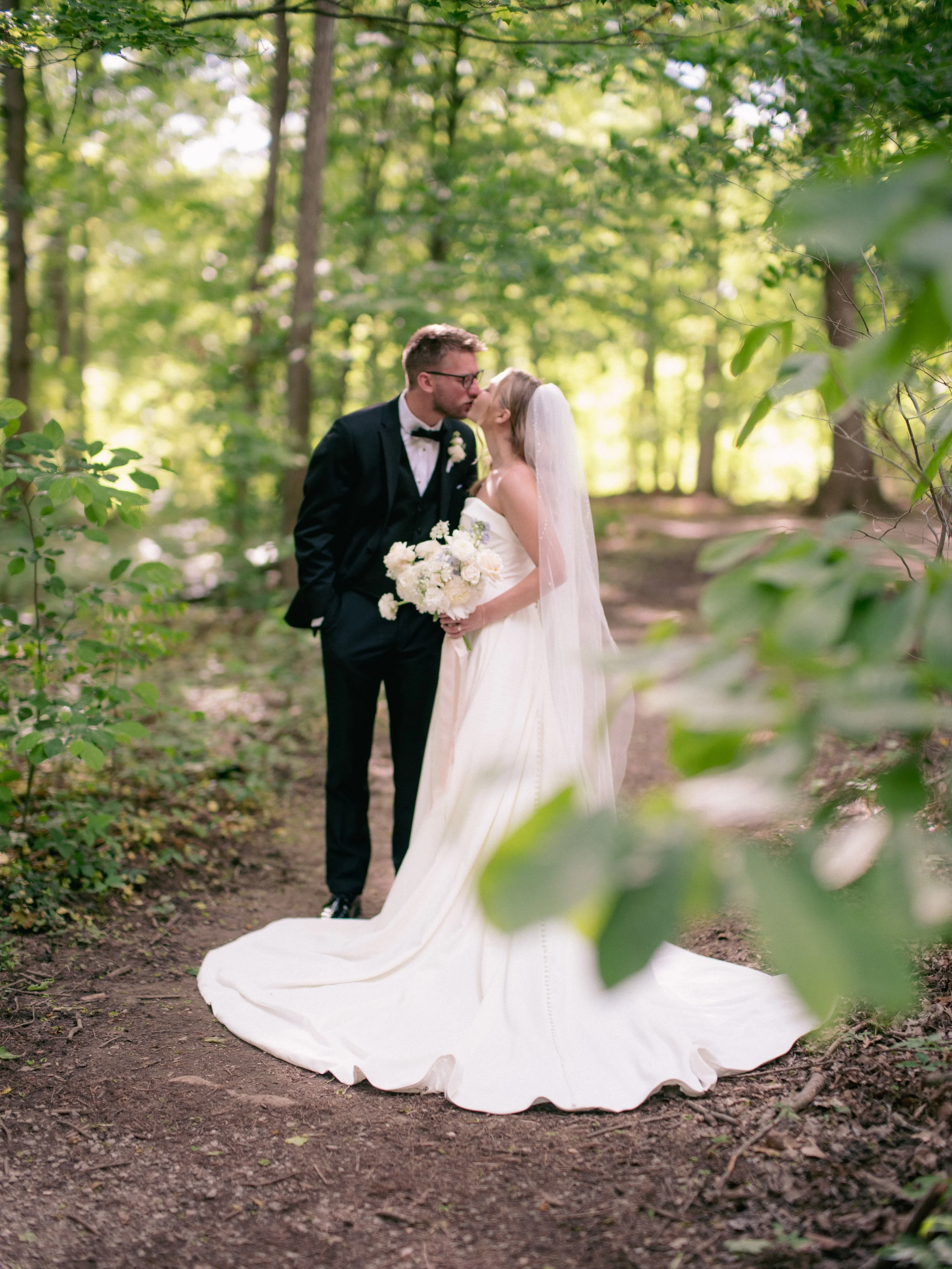 03.1-portraits-WEB-LexiAlex-.005_250517_GFX_American Wedding, Cincinnati, Cincinnati Nature Center, Krippendorf Lodge, Ohio, Portraits, Summer, Woodland-.jpg