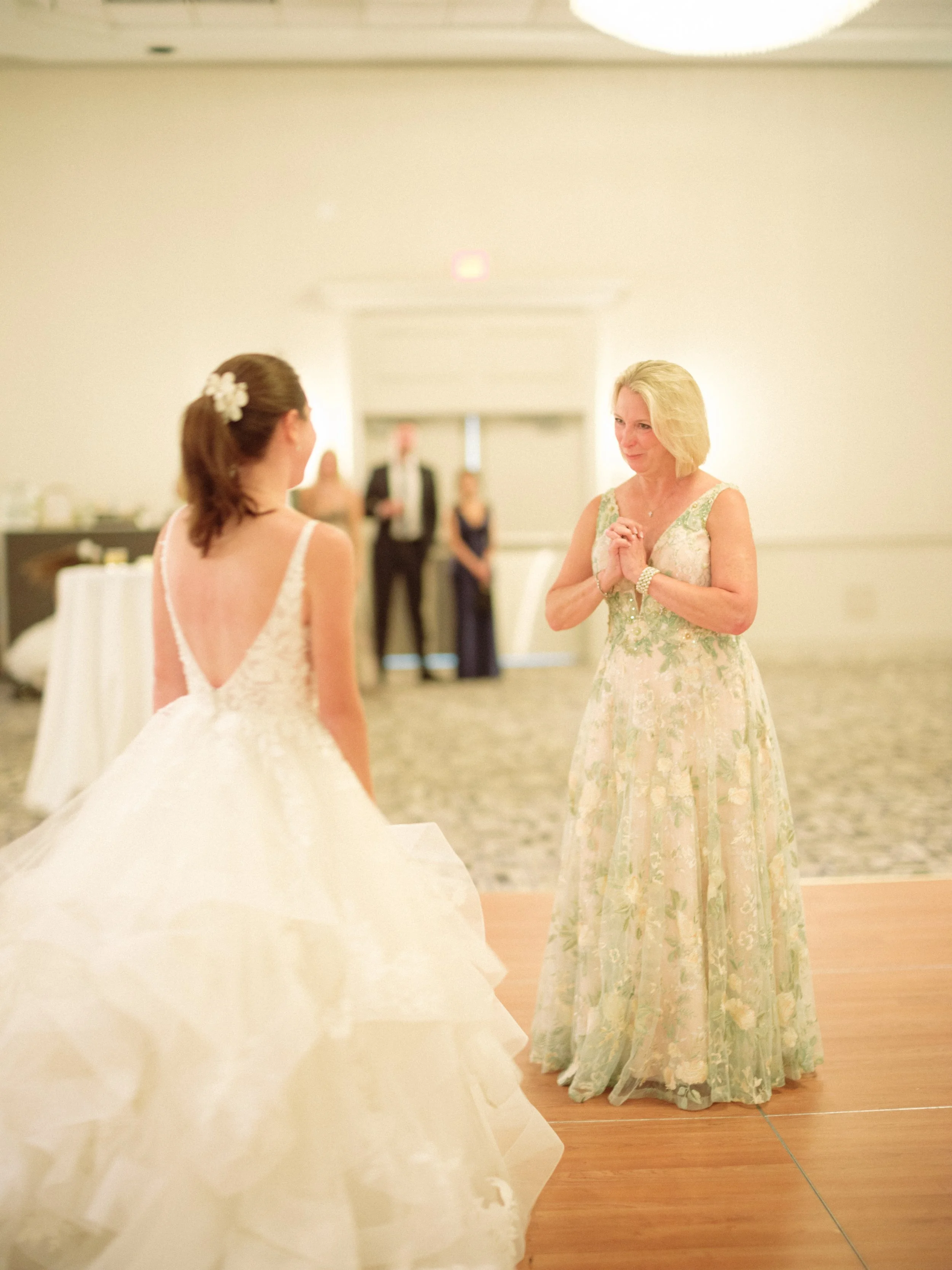 04.4-formalDances-WEB-FaithNick-.030_260627_gfx_christian, Mom-Daughter, Pennsylvania, Pittsburgh, Summer, Wedding-.jpg