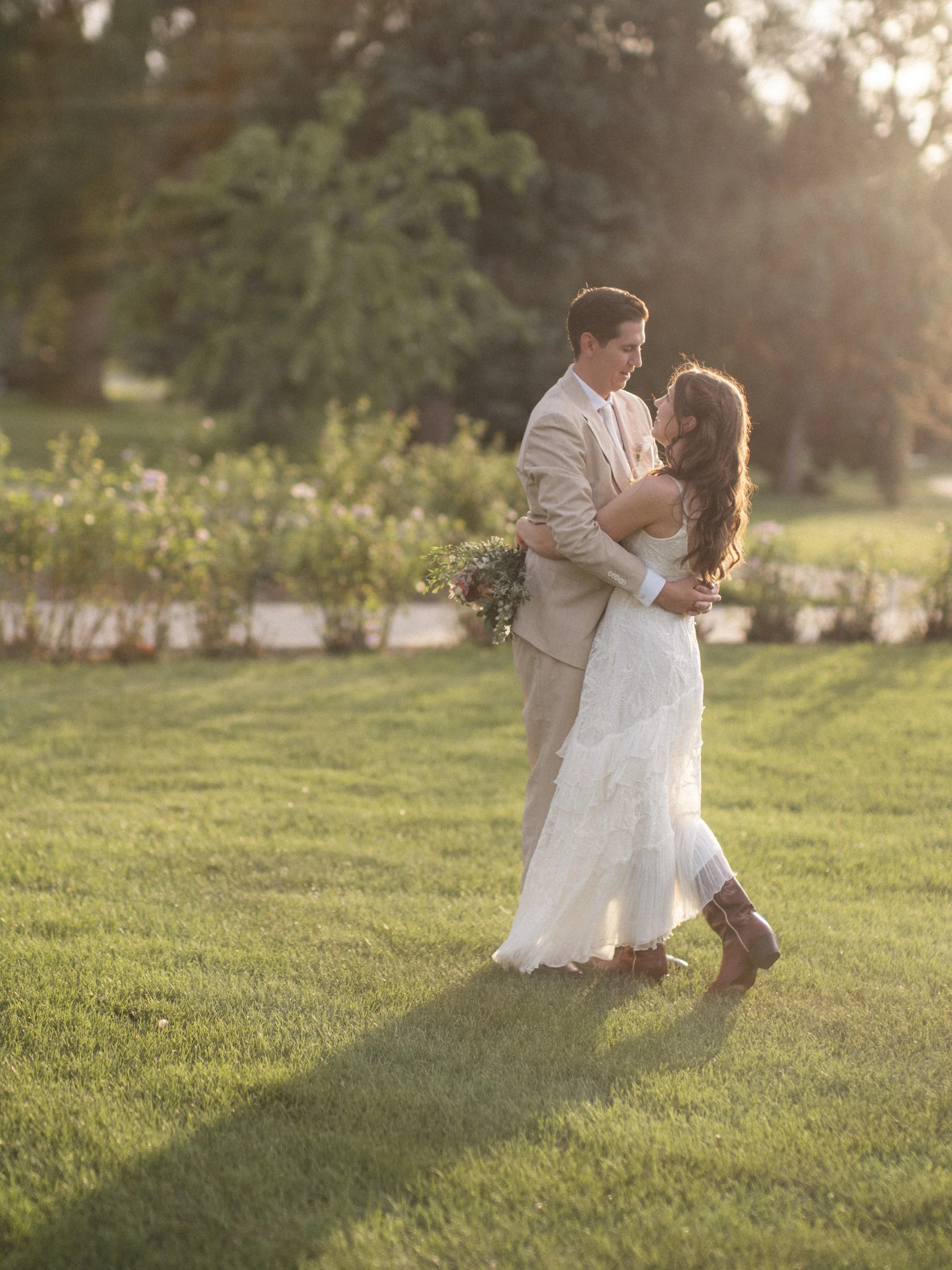 3.1_Portraits.014_260613-gfx.AlisonTrent-01722_american, Colorado, Denver, portraits, Summer, Wedding-.jpg