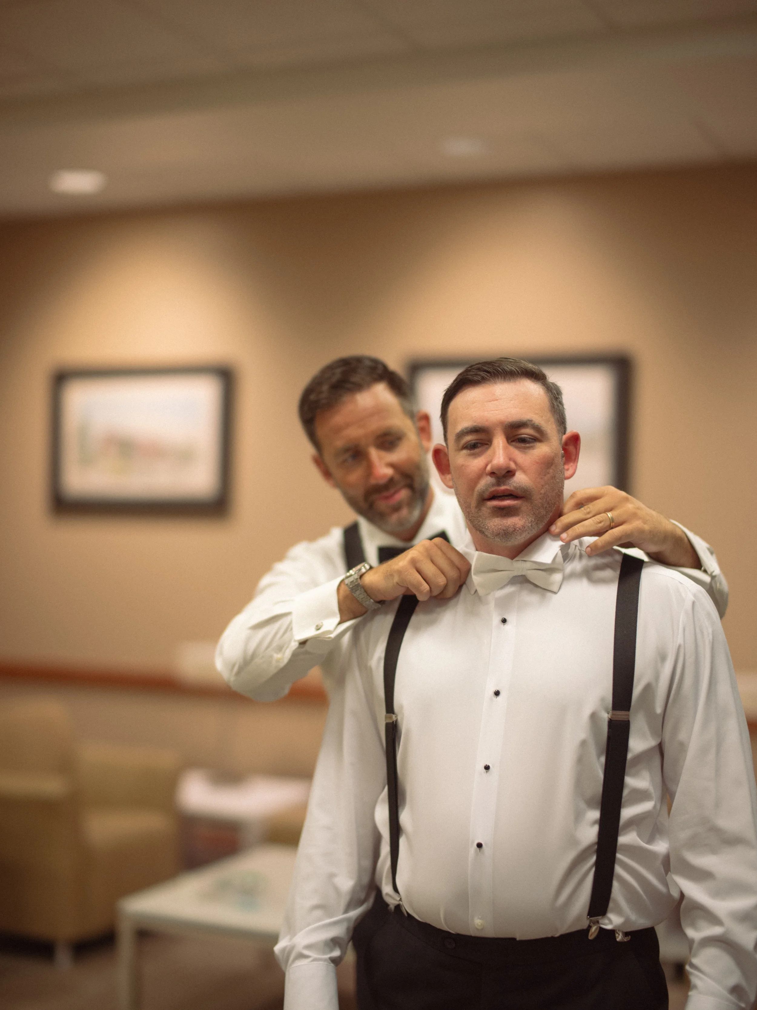 01.1-GettingReady-WEB-FaithNick-.030_260627_gfx_christian, getting-ready, Pennsylvania, Pittsburgh, Summer, Wedding-.jpg