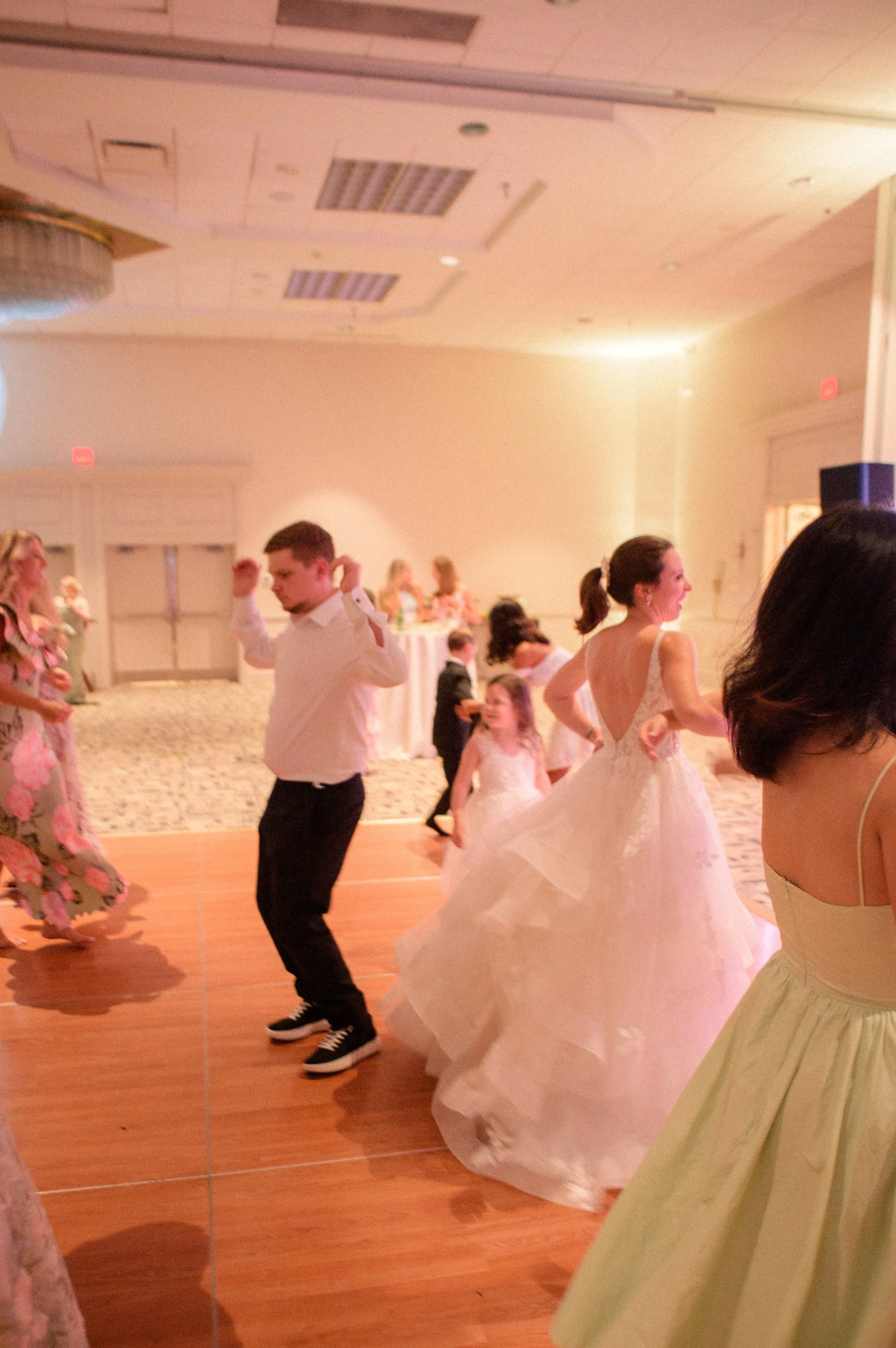 04.5-openDance-WEB-FaithNick-.114_260627_z6ii_christian, Open Dancing, Pennsylvania, Pittsburgh, Summer, Wedding-.jpg
