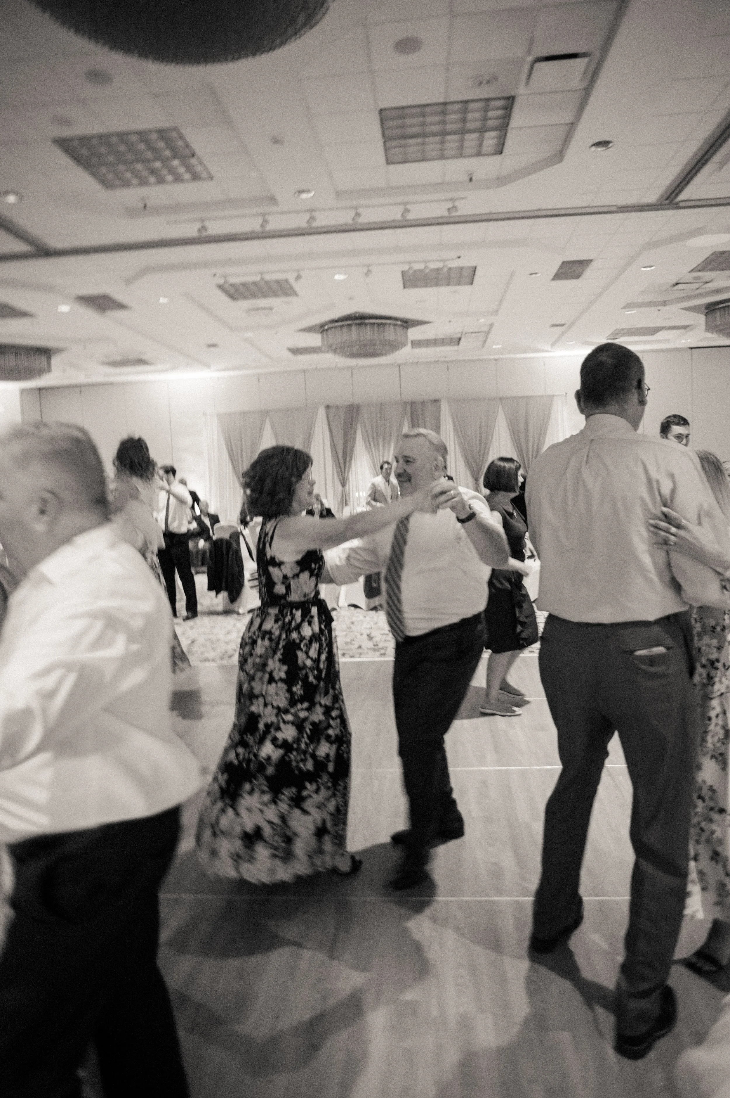 04.5-openDance-WEB-FaithNick-.129_260627_z6ii_christian, Open Dancing, Pennsylvania, Pittsburgh, Summer, Wedding-.jpg