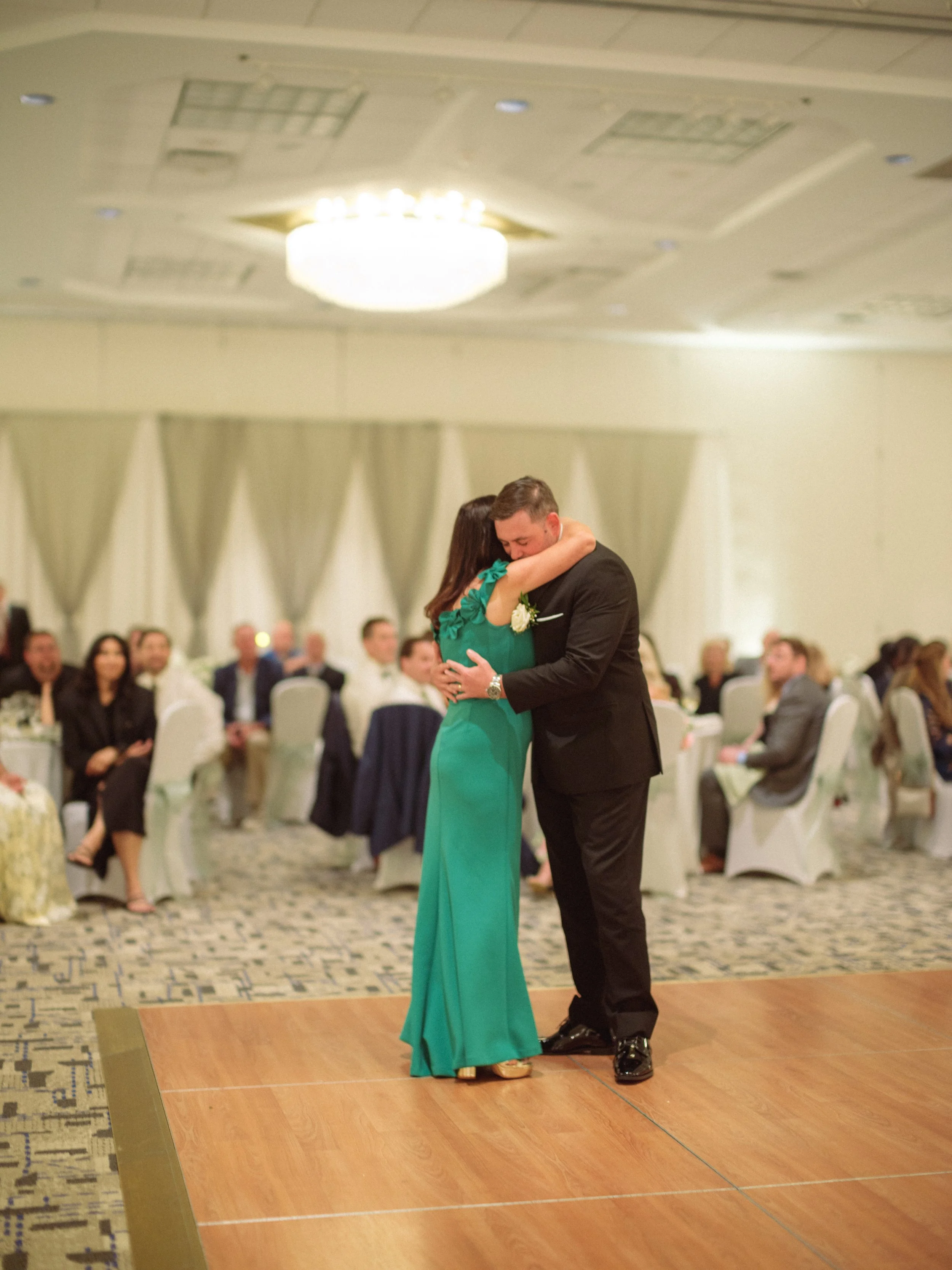 04.4-formalDances-WEB-FaithNick-.016_260627_gfx_christian, Mom-Son, Pennsylvania, Pittsburgh, Summer, Wedding-.jpg