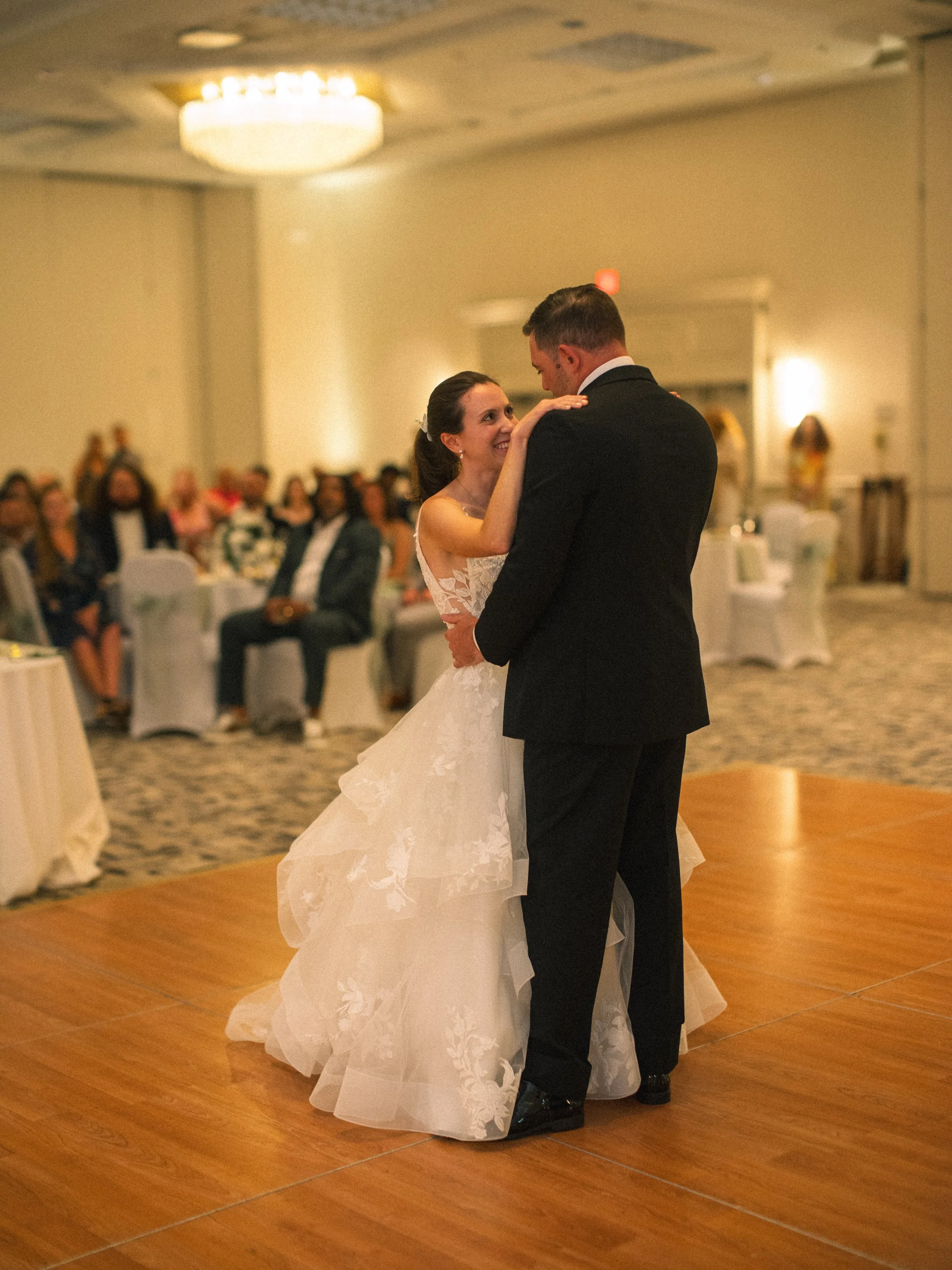00.0-sneaks-WEB-FaithNick-.055_260627_Pennsylvania, Pittsburgh, Sneak Peaks, Summer, Wedding-.jpg